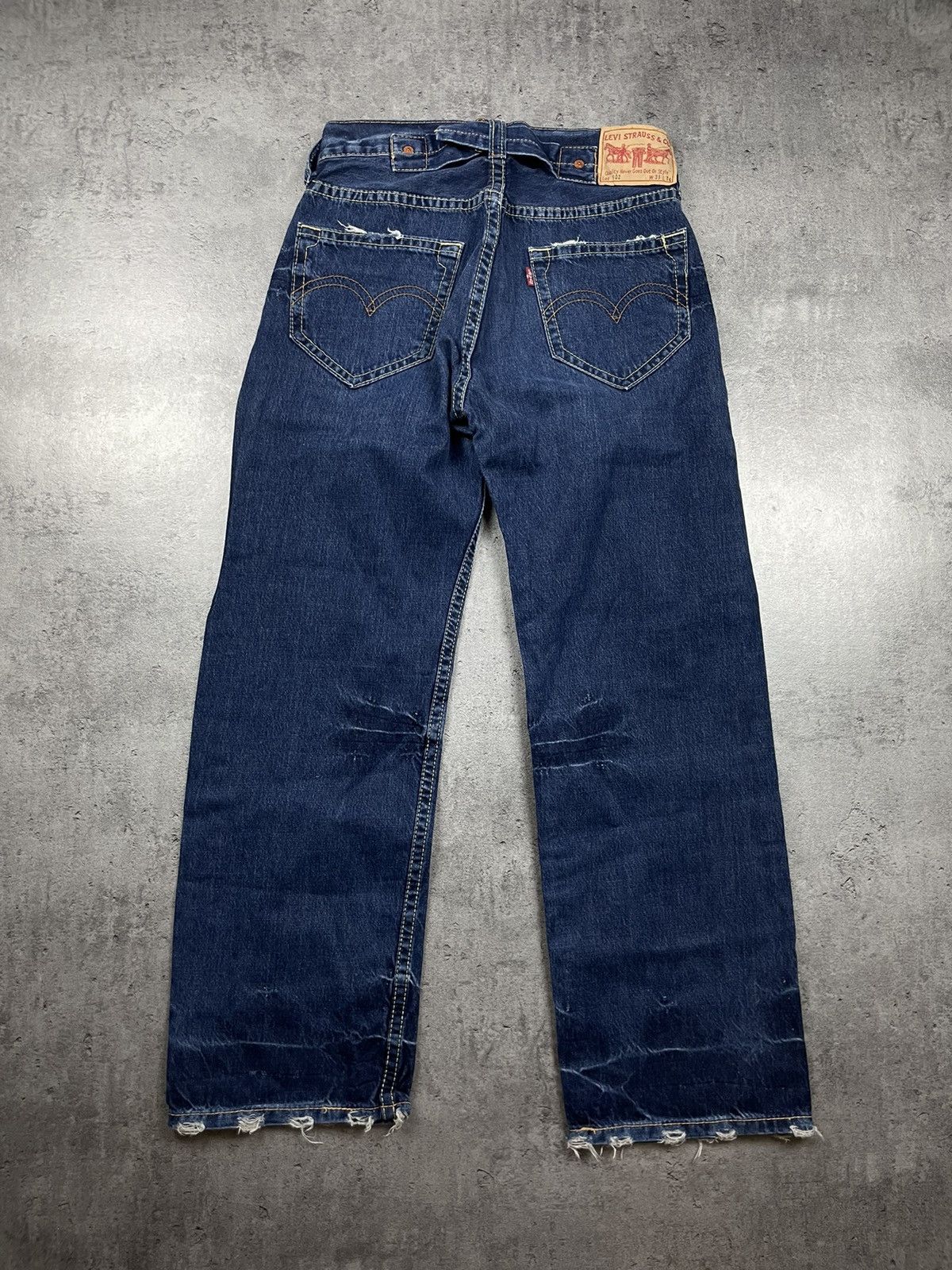 Japanese Brand × Levi's × Vintage Levis 902 vintage retro navy jeans baggy straight 90s Size US 31 - 1 Thumbnail