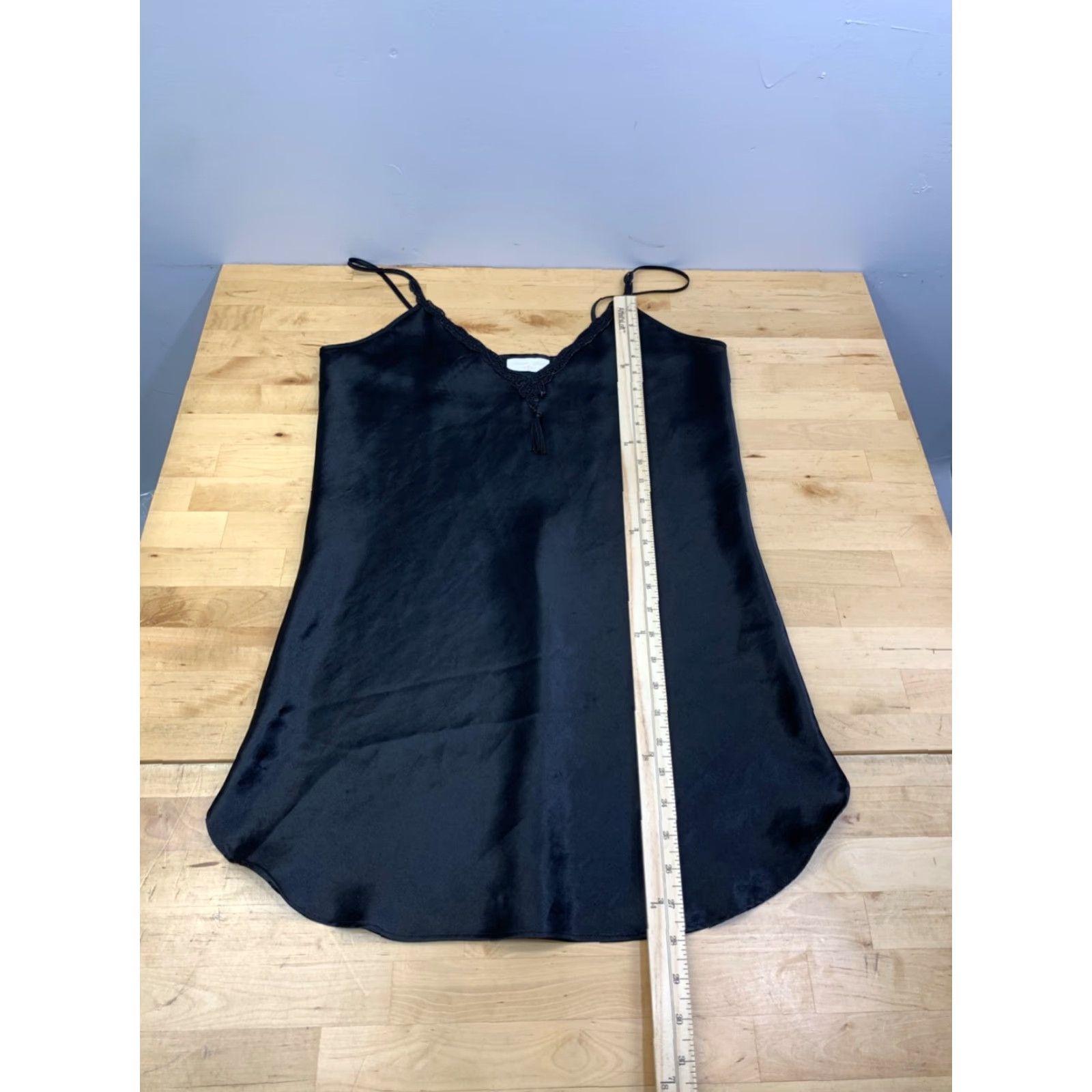 Vintage VINTAGE Inner Most Nightgown Womens S Black Satin Slip On 12760 Size ONE SIZE - 5 Thumbnail