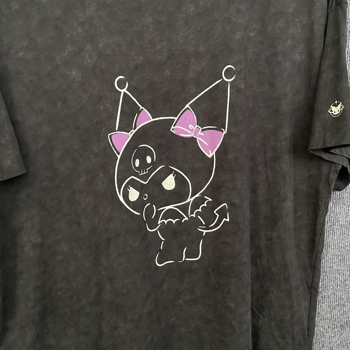 Anime × Japanese Brand Uniqlo x Sanrio Character Kuromi Tie Dye Collaboration Tee Size US XL / EU 56 / 4 - 2 Thumbnail