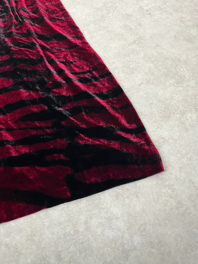 Roberto Cavalli 2000s Roberto Cavalli Obscure Black & Red Glamour Savage Velvet Dress Size M / US 6-8 / IT 42-44 - 4 Thumbnail