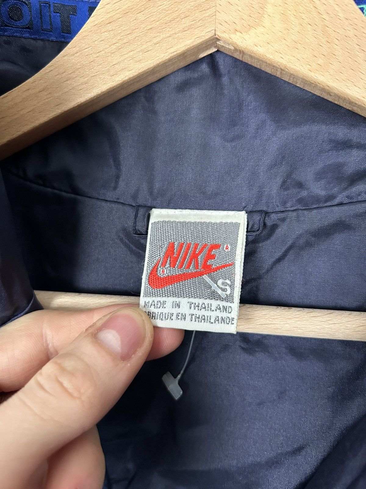 Nike Vintage Nike 90s Just Do It Light Nylon Jacket Hype Size US S / EU 44-46 / 1 - 6 Thumbnail