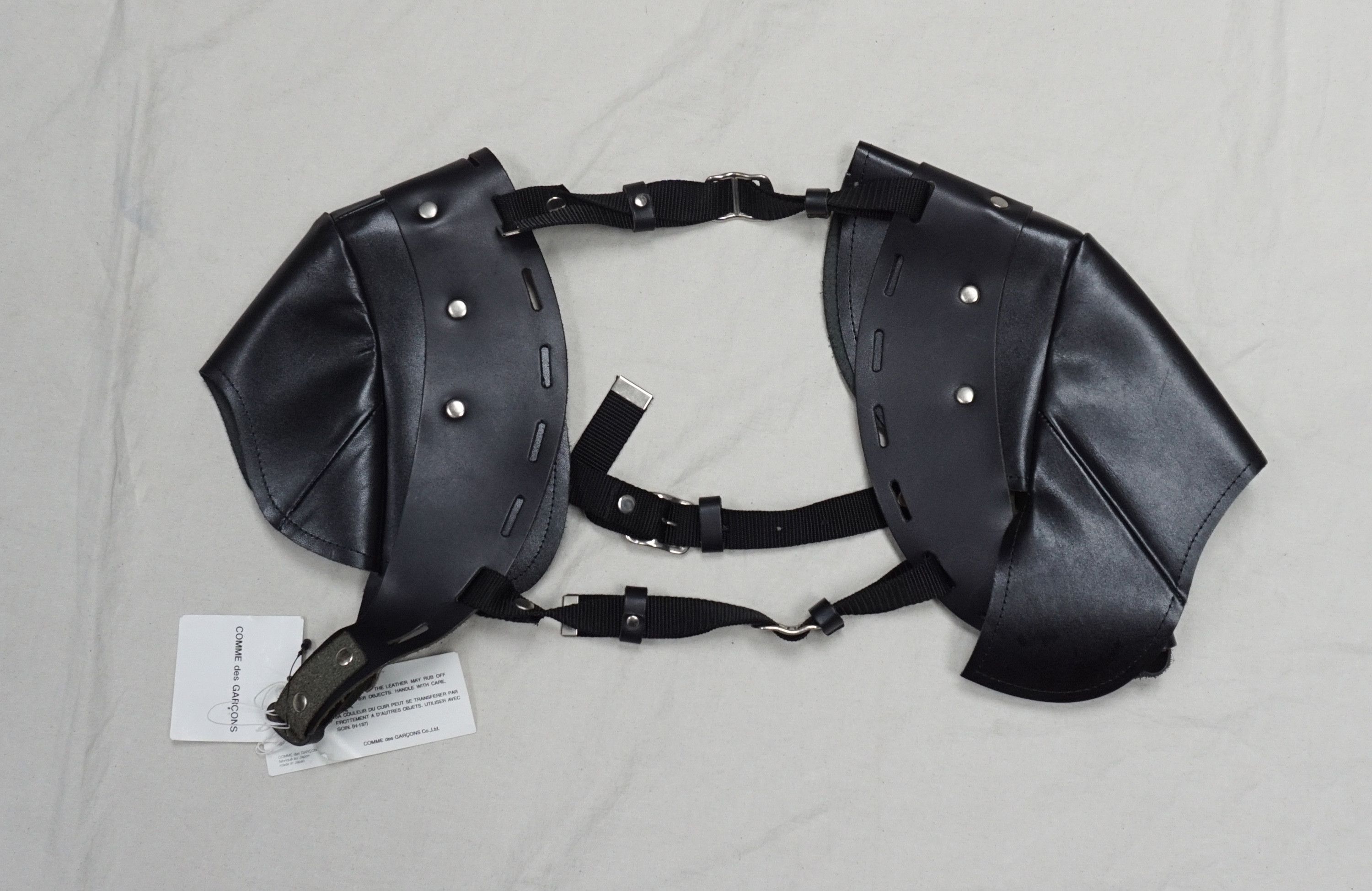 Comme des Garcons × Designer × Japanese Brand Comme des Garcons Black Leather Shoulder Harness Size ONE SIZE - 1 Thumbnail