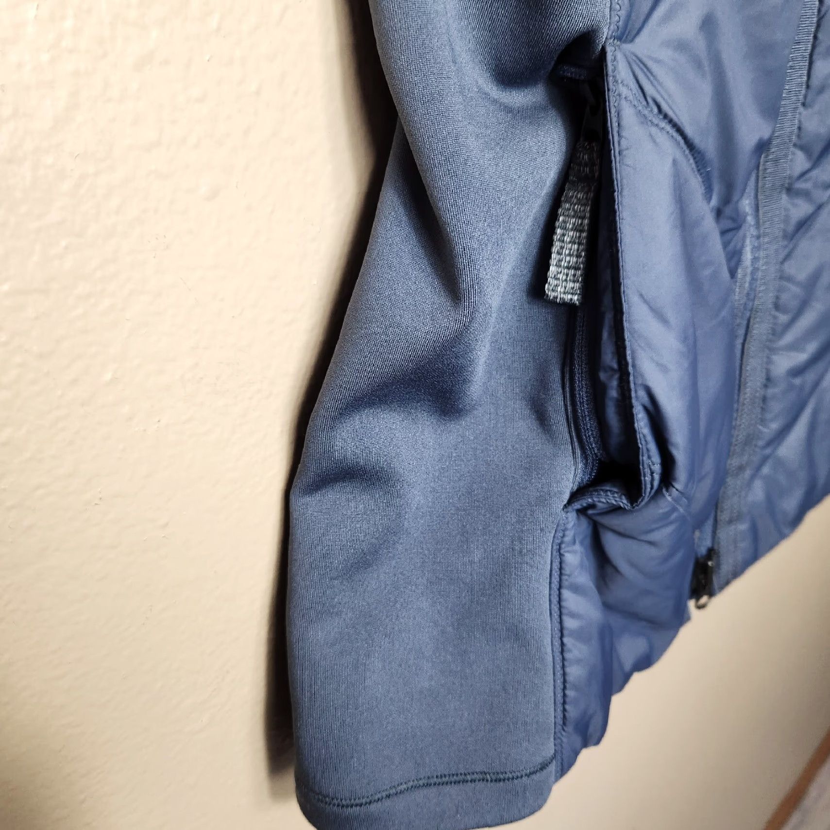 Athleta Athleta Rock Ridge Slate Blue Quilted PrimaLoft Full Zip Vest-Size XXS Size XXS / US 00 / IT 34 - 5 Thumbnail