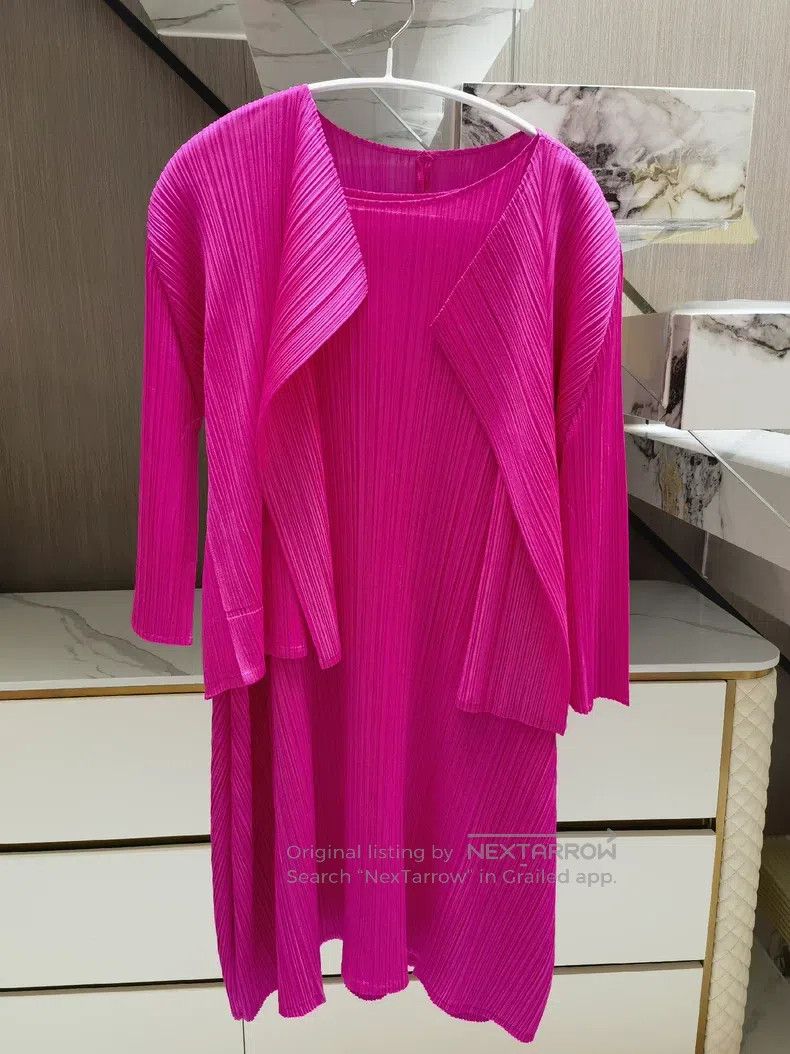 Issey Miyake Issey Miyake Fuchsia Two-Piece Set Size L / US 10 / IT 46 - 1 Thumbnail