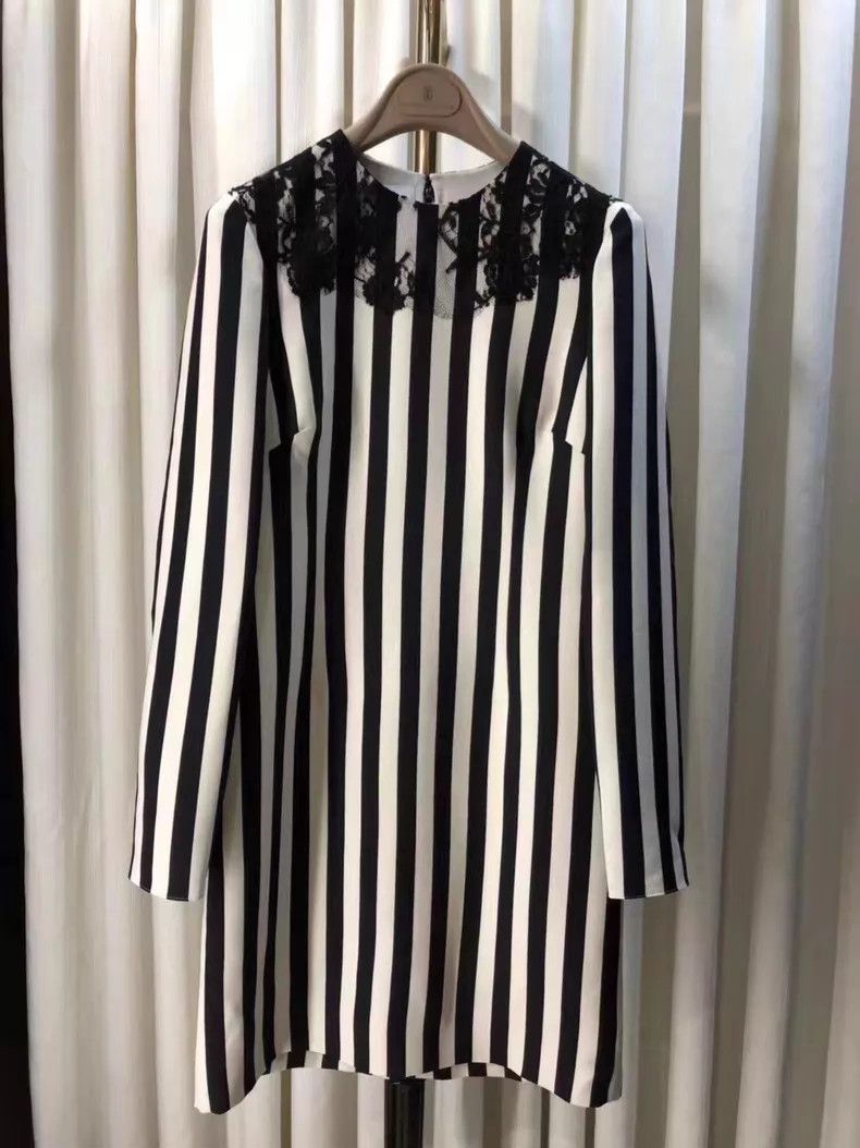 Valentino Valentino Vertical pattern dress Size M / US 6-8 / IT 42-44 - 1 Thumbnail