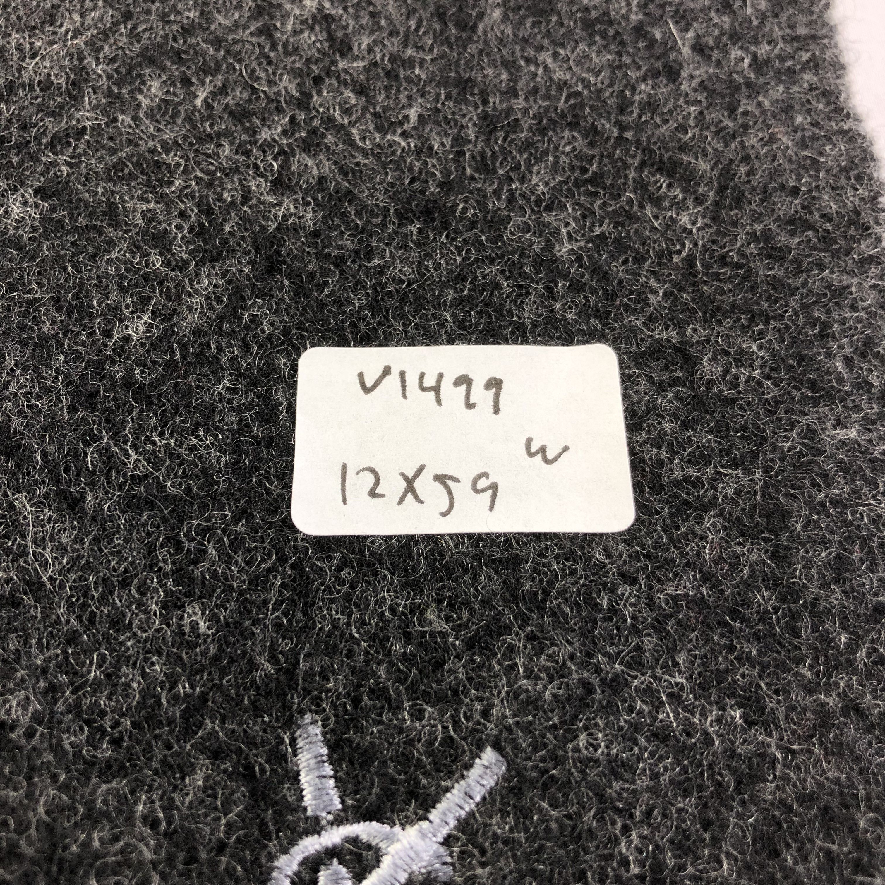 Yves Saint Laurent YSL Plain Grey Merino Scarf Muffler V1499 Size ONE SIZE - 6 Thumbnail