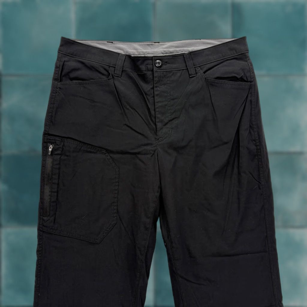 Eddie Bauer Eddie Bauer Fleece Lined Tech Pants Mens 36x30 Black Hiking Snow Winter Warm Cargo Regular Pants Mens Black Fleece Lined Tech Pants Size US 36 / EU 52 - 1 Thumbnail