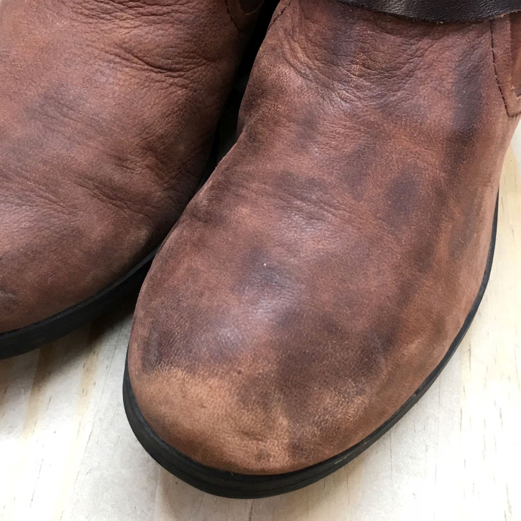 BCBGeneration BCBGeneration Ankle Boots Womens 8.5B Brown Round Toe Slip On Casual Leather Shoes Size US 9 / IT 39 - 4 Thumbnail