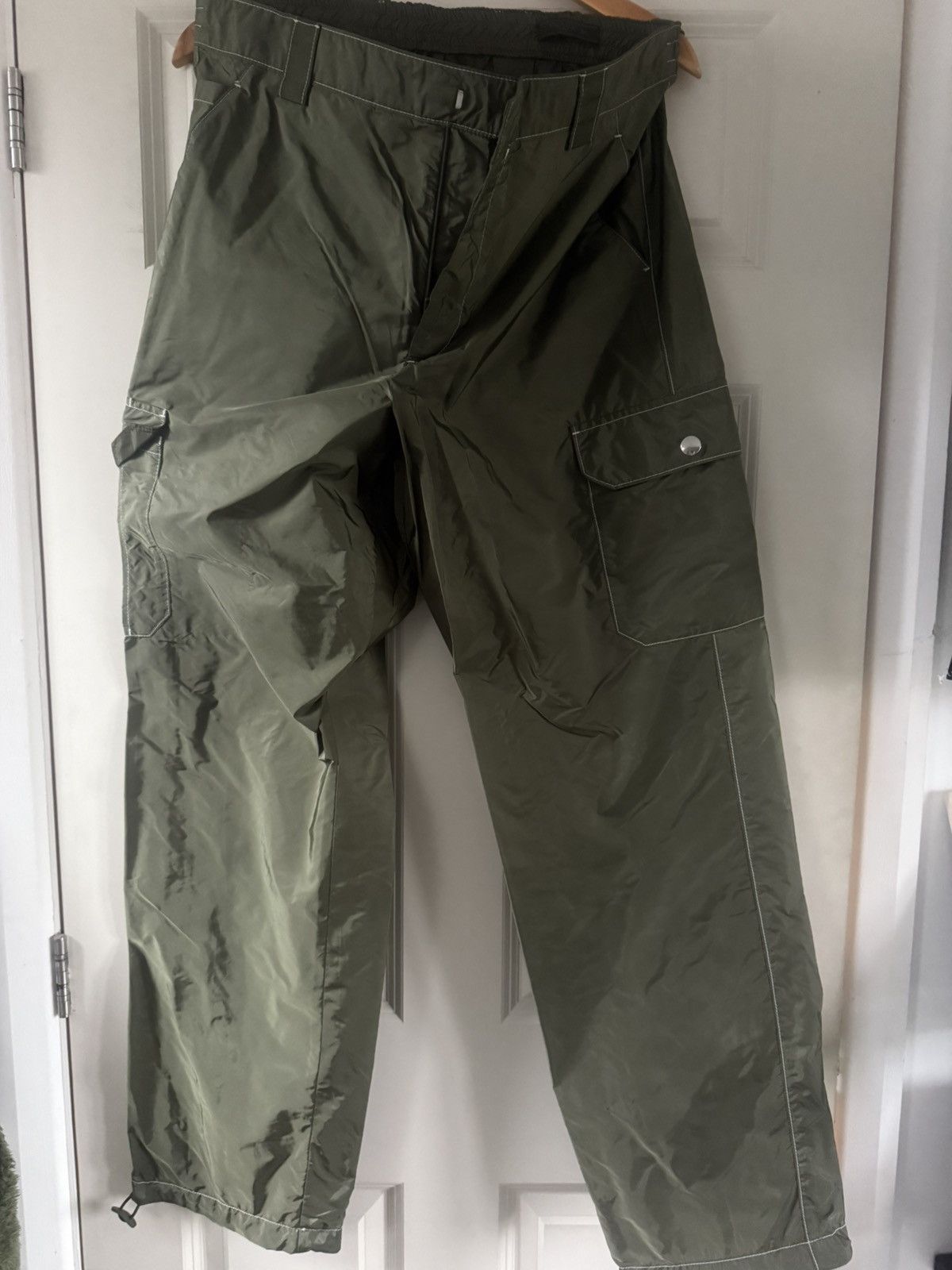 Prada Prada Nylon Cargo Trouser Pants Size US 34 / EU 50 - 1 Thumbnail