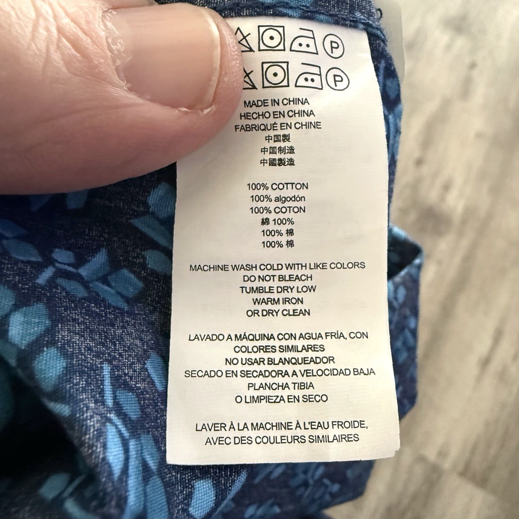 Michael Kors Michael Kors Shirt Mens Large Blue Geometric Print 100% Cotton Classic Fit Size US L / EU 52-54 / 3 - 4 Thumbnail