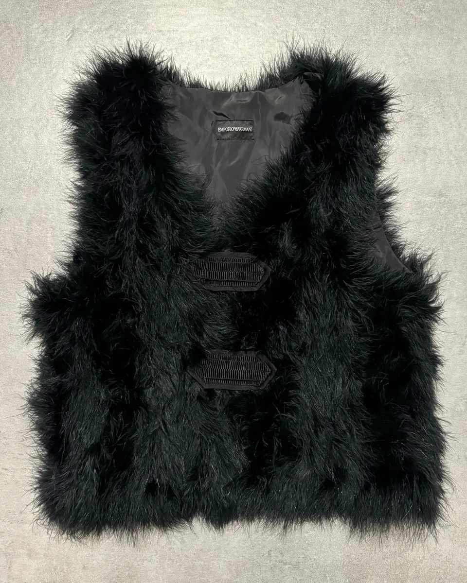 Emporio Armani SS2014 Emporio Armani Black Ostrich Feathers Fur Vest Size XS / US 0-2 / IT 36-38 - 1 Thumbnail