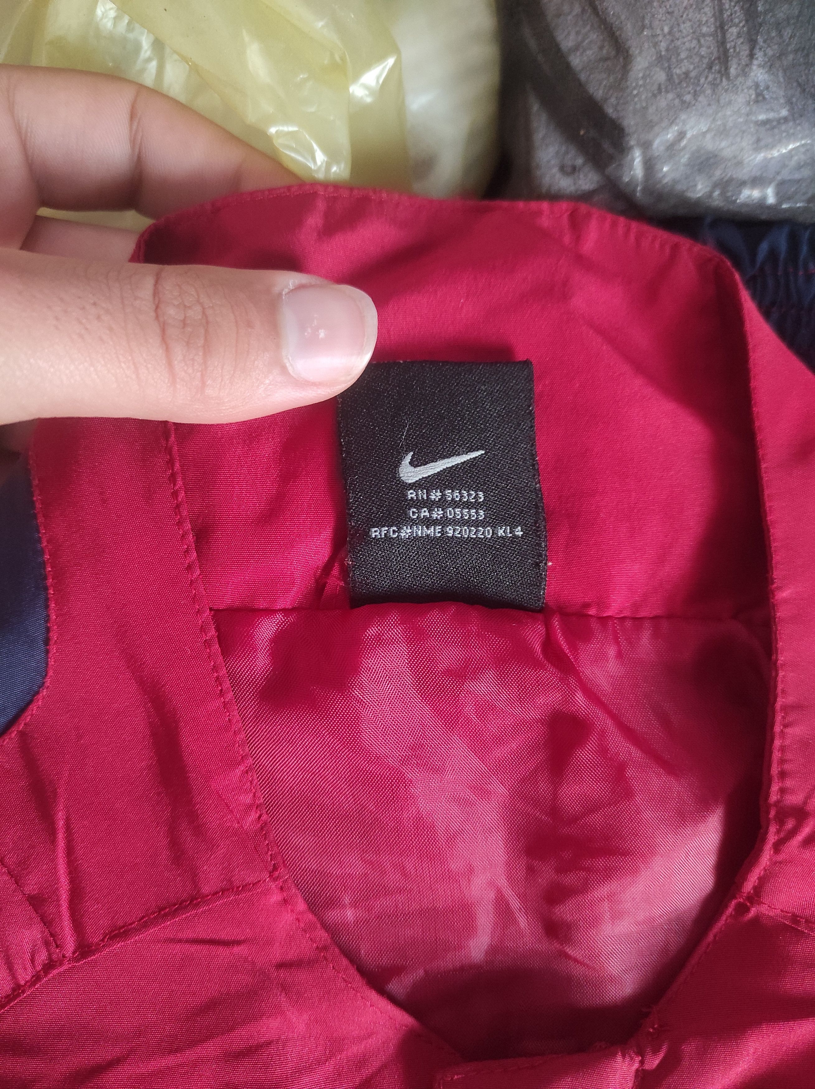 Nike Vintage Barcelona jacket 2003-04 Size US XL / EU 56 / 4 - 7 Thumbnail