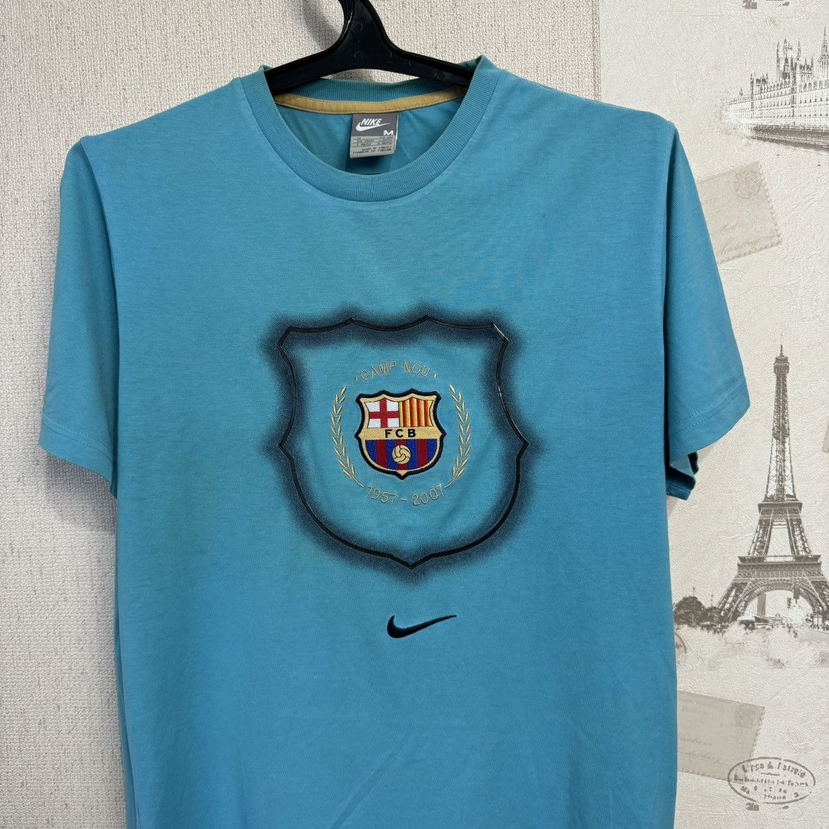 Nike Vintage Nike Barcelona T shirt Centre Logo Camp Nou Soccer M Size US M / EU 48-50 / 2 - 4 Thumbnail