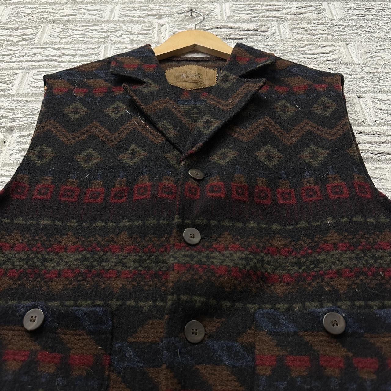 Woolrich Woolen Mills Vintage Aztec Woolrich 100% Wool Vest Men’s Large Size US L / EU 52-54 / 3 - 1 Thumbnail
