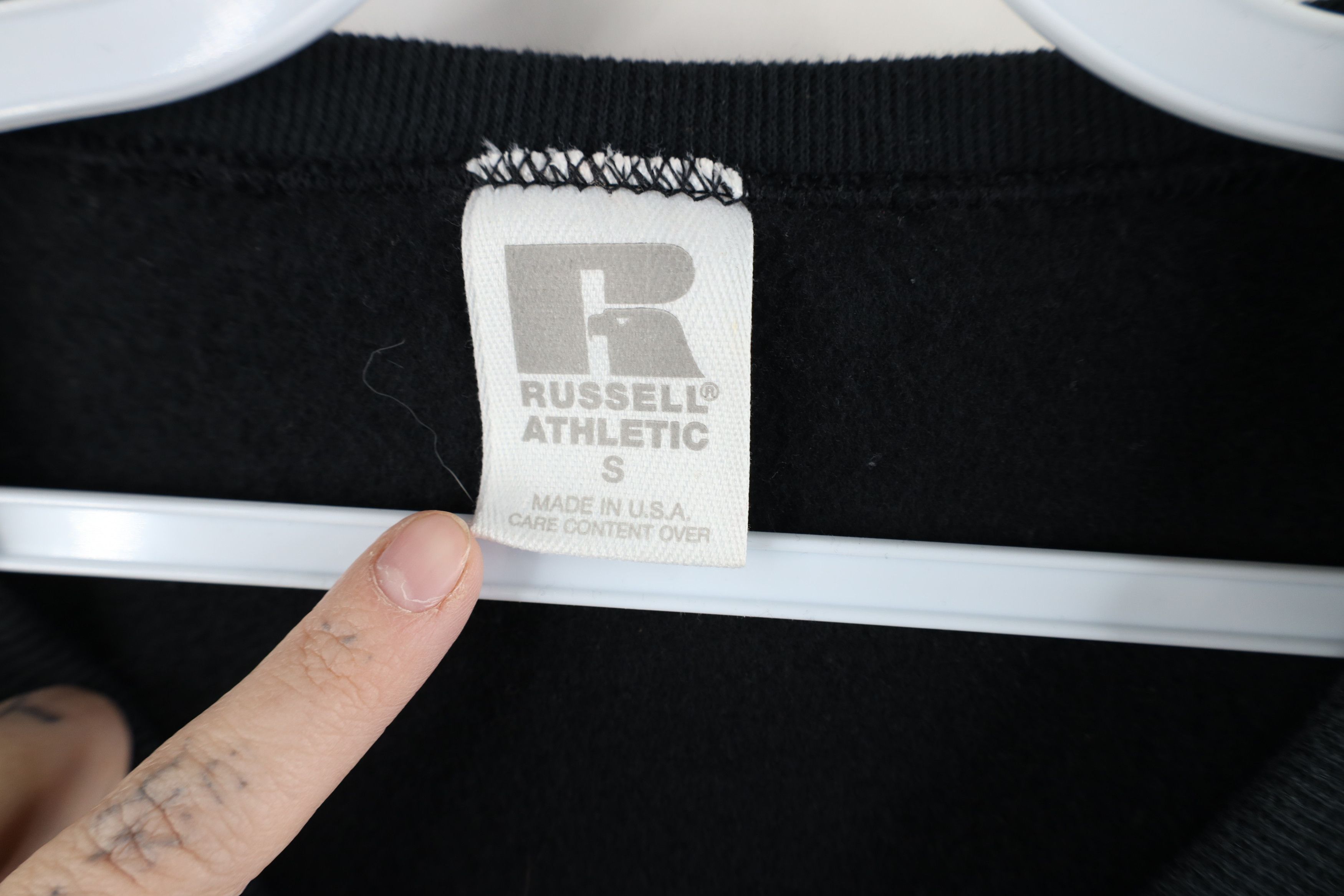 Russell Athletic × Vintage Vintage 90s Russell Athletic Crewneck Sweatshirt Black USA Size US S / EU 44-46 / 1 - 8 Thumbnail
