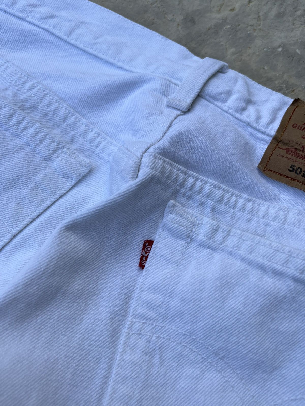 Levi's × Levi's Vintage Clothing × Vintage Vintage 90s Levi’s 501 white 34x32 denim jeans made in USA Size US 34 / EU 50 - 12 Thumbnail