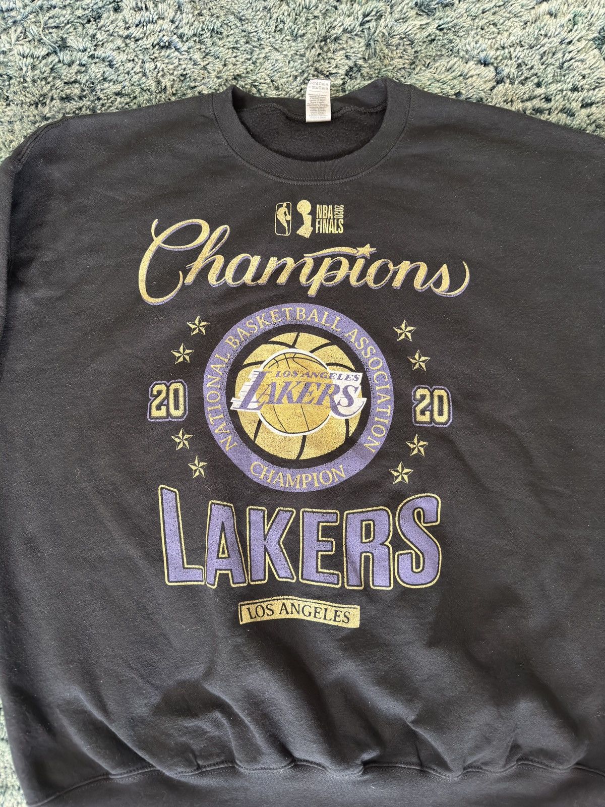 NBA Los Angeles Lakers NBA 2020 Finals Champions XL Sweatshirt Size US XL / EU 56 / 4 - 2 Thumbnail