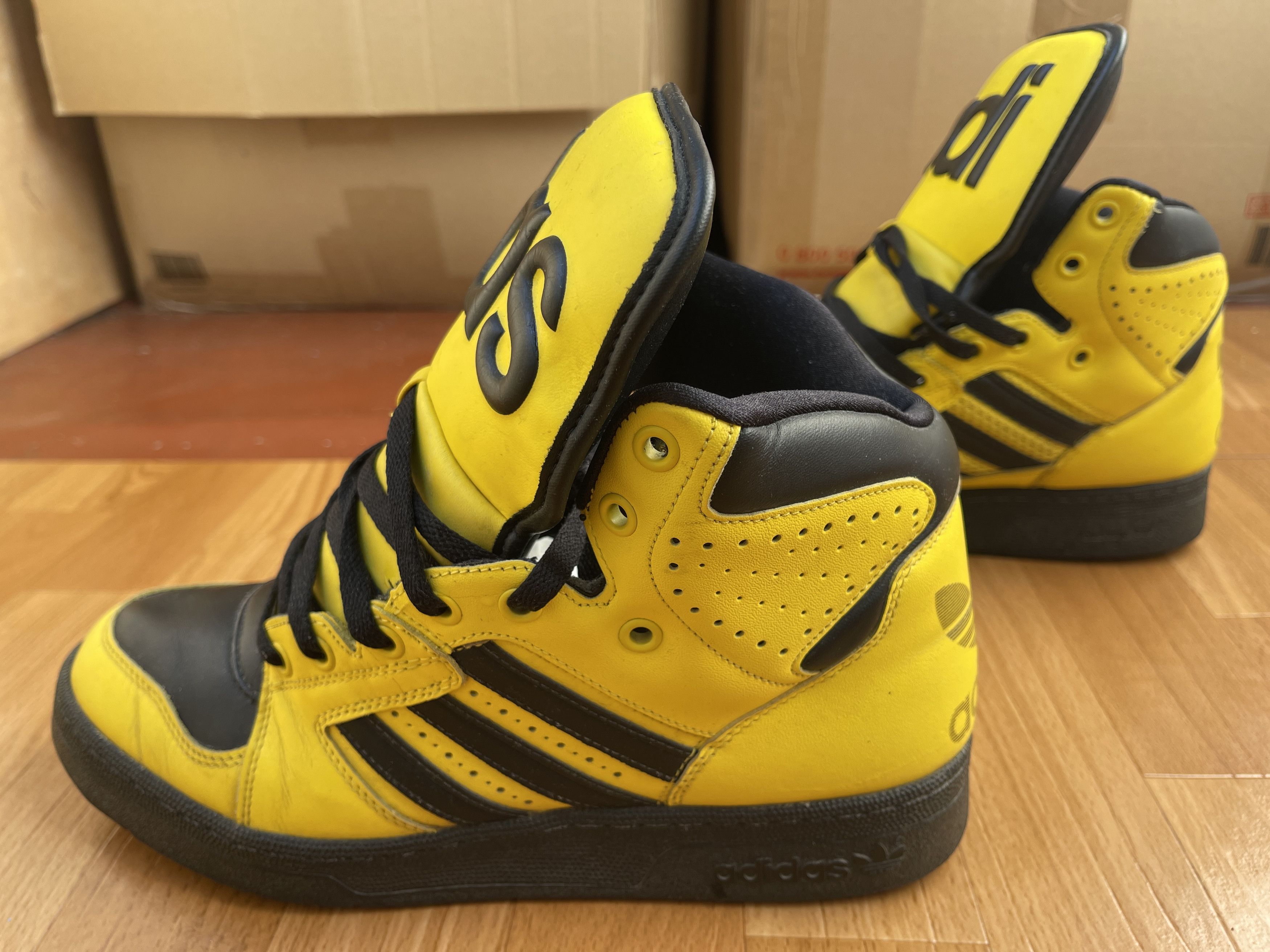Adidas × Jeremy Scott Adidas sneakers Jeremy Scott Instinct Top shoes ObyO V24530 Size US 10 / EU 43 - 6 Thumbnail
