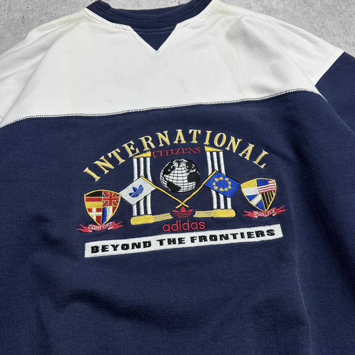 Adidas 90’s Vintage Adidas International Embroidered Sweatshirt Size US L / EU 52-54 / 3 - 3 Thumbnail