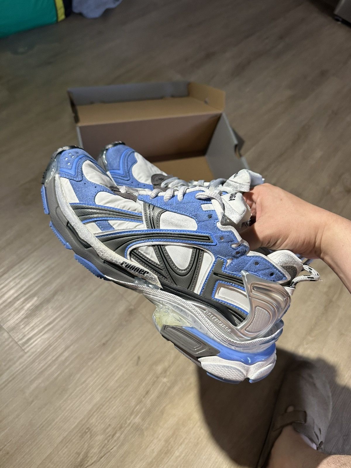 Balenciaga BALENCIAGA RUNNER SNEAKERS Size US 11 / EU 44 - 2 Thumbnail