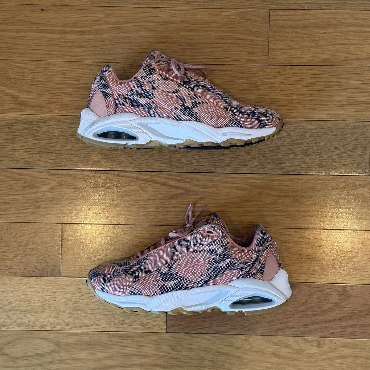 NOCTA × Nike Nike x Drake NOCTA Hot Step Air Terra Pink Snakeskin US 9 Size US 9 / EU 42 - 3 Thumbnail