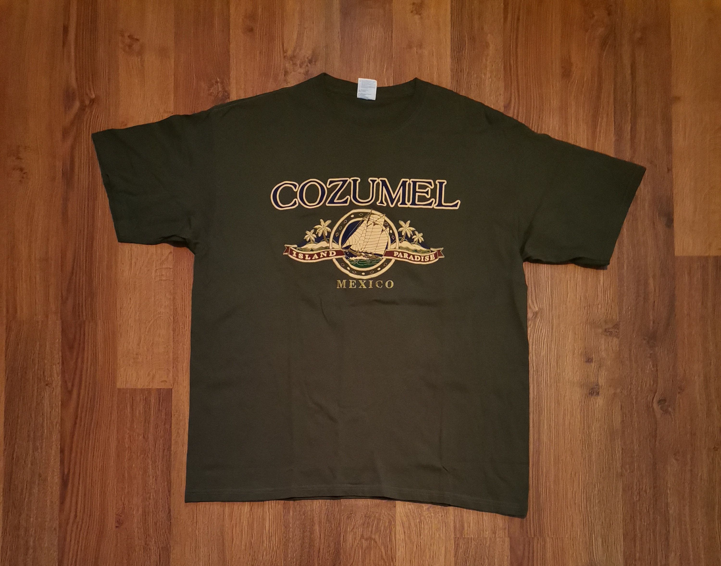 Vintage Vintage Yazbek Cozumel Mexico T-Shirt Size US XL / EU 56 / 4 - 1 Thumbnail