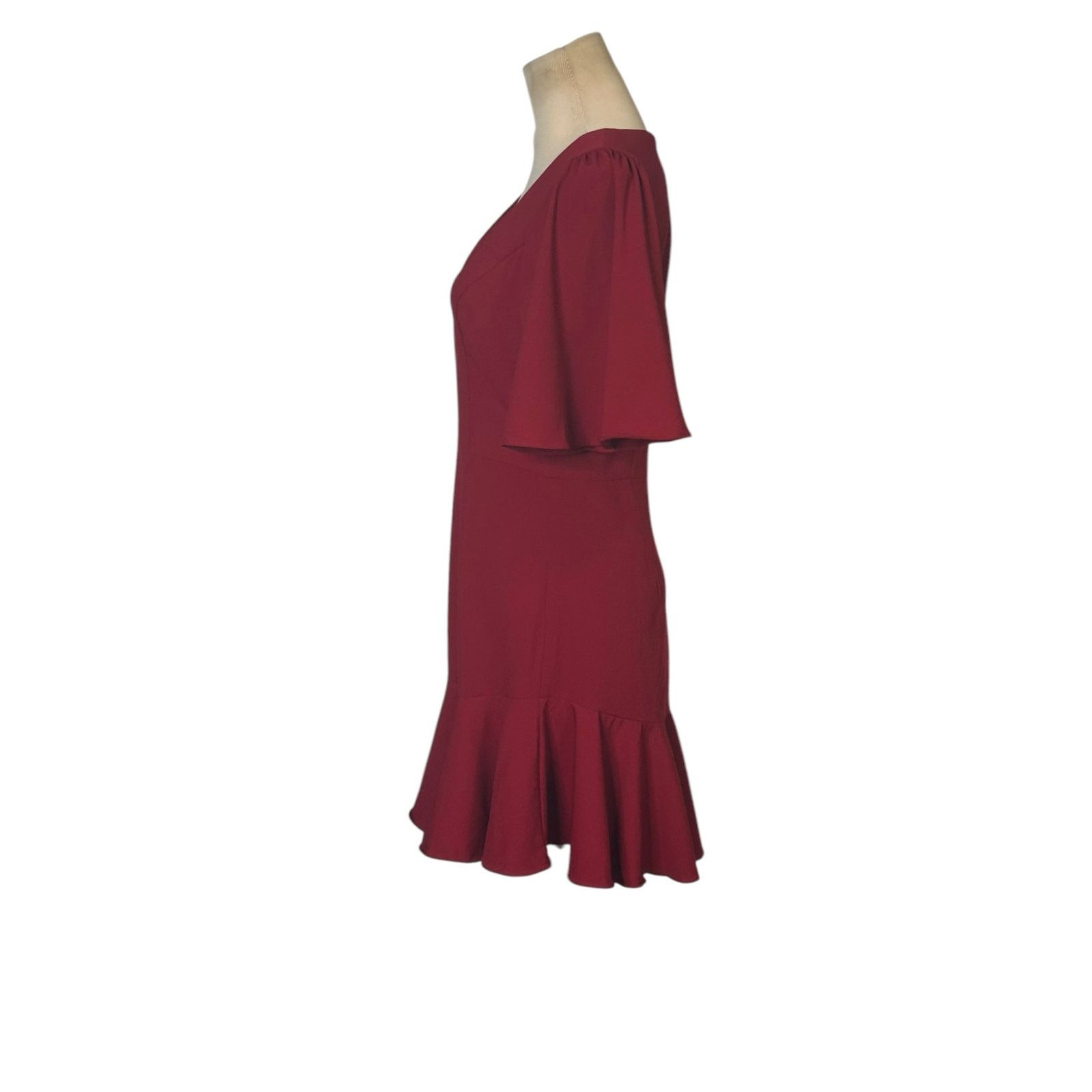 Forever 21 Forever 21 burgundy flouncy hem sheath mini dress size Small Size S / US 4 / IT 40 - 6 Thumbnail