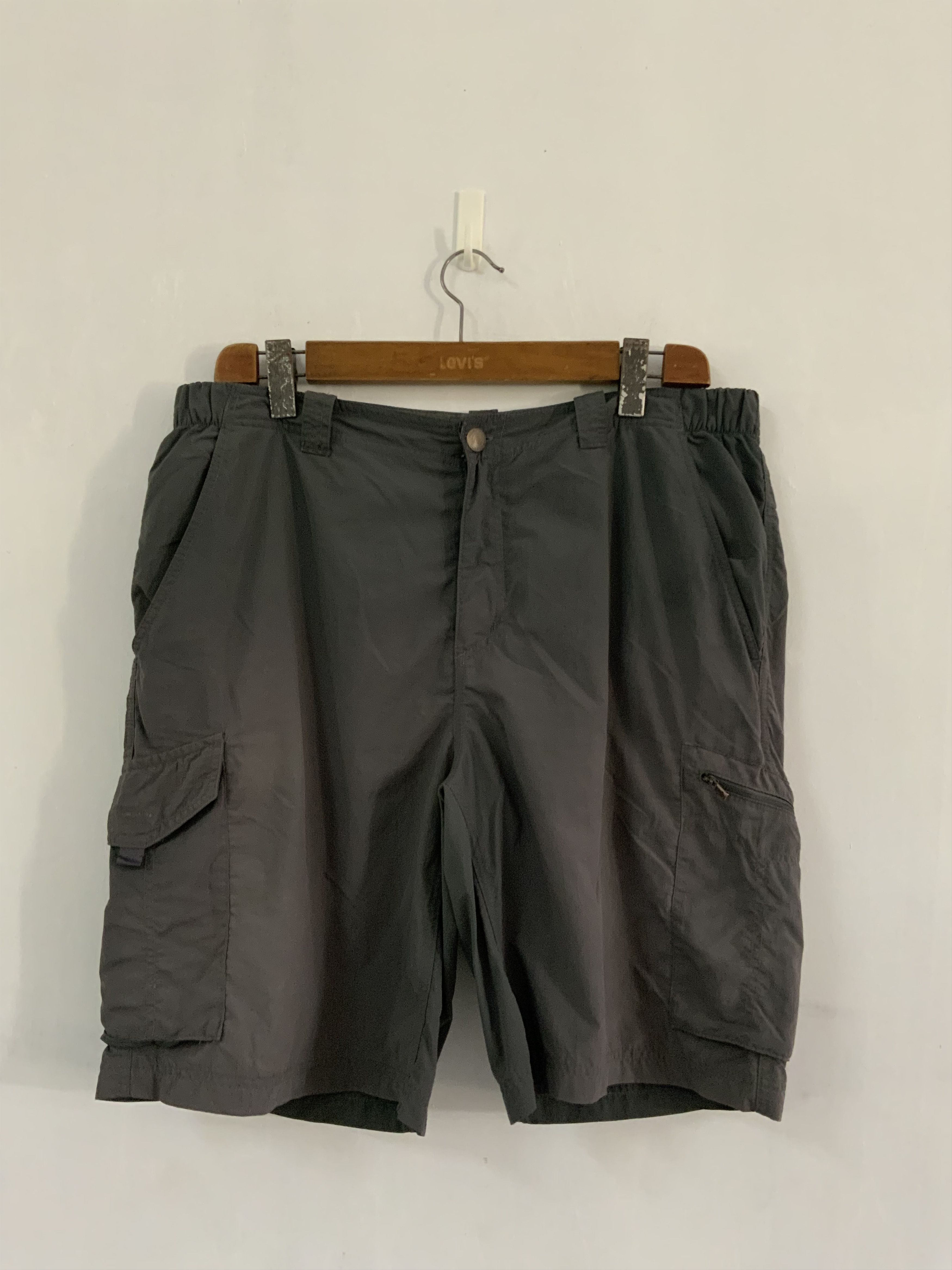 Columbia Columbia Cargo Shorts Size US 38 / EU 54 - 1 Thumbnail