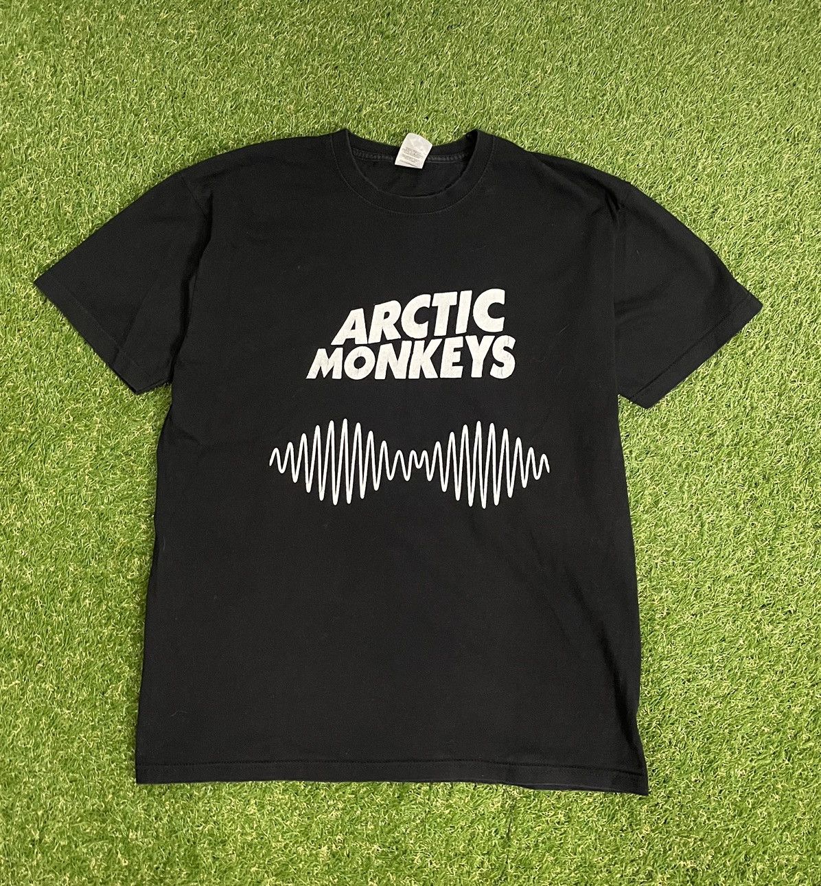 Band Tees × Vintage Arctic Monkeys Vintage T-Shirt Size US M / EU 48-50 / 2 - 1 Thumbnail