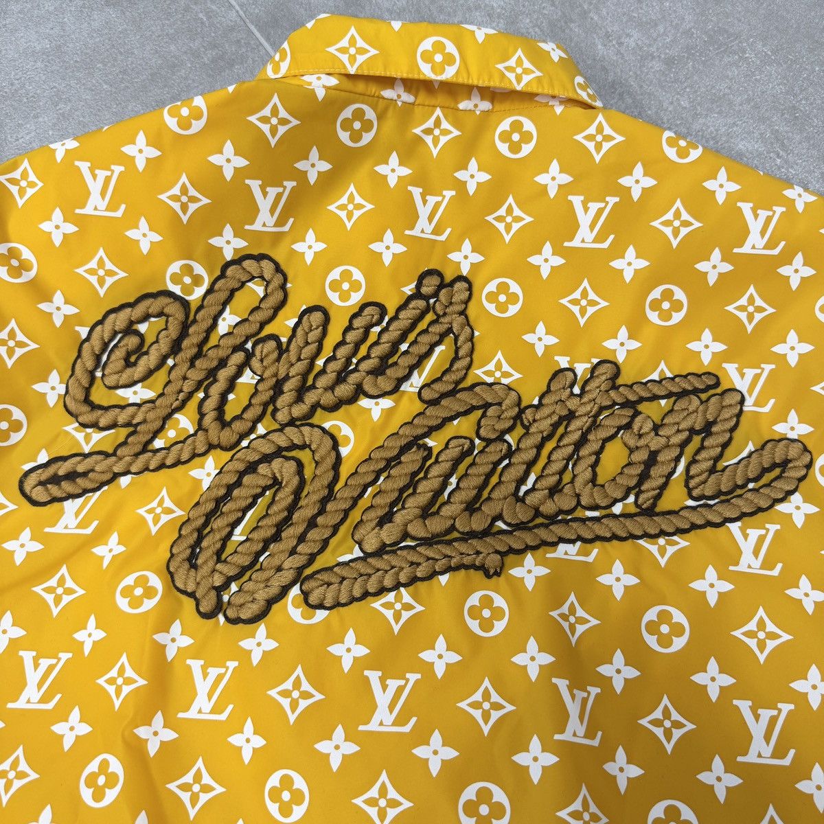 Louis Vuitton Louis Vuitton 1AFWJO Monogram Printed Track Jacket RRP £2630 Size US M / EU 48-50 / 2 - 3 Thumbnail