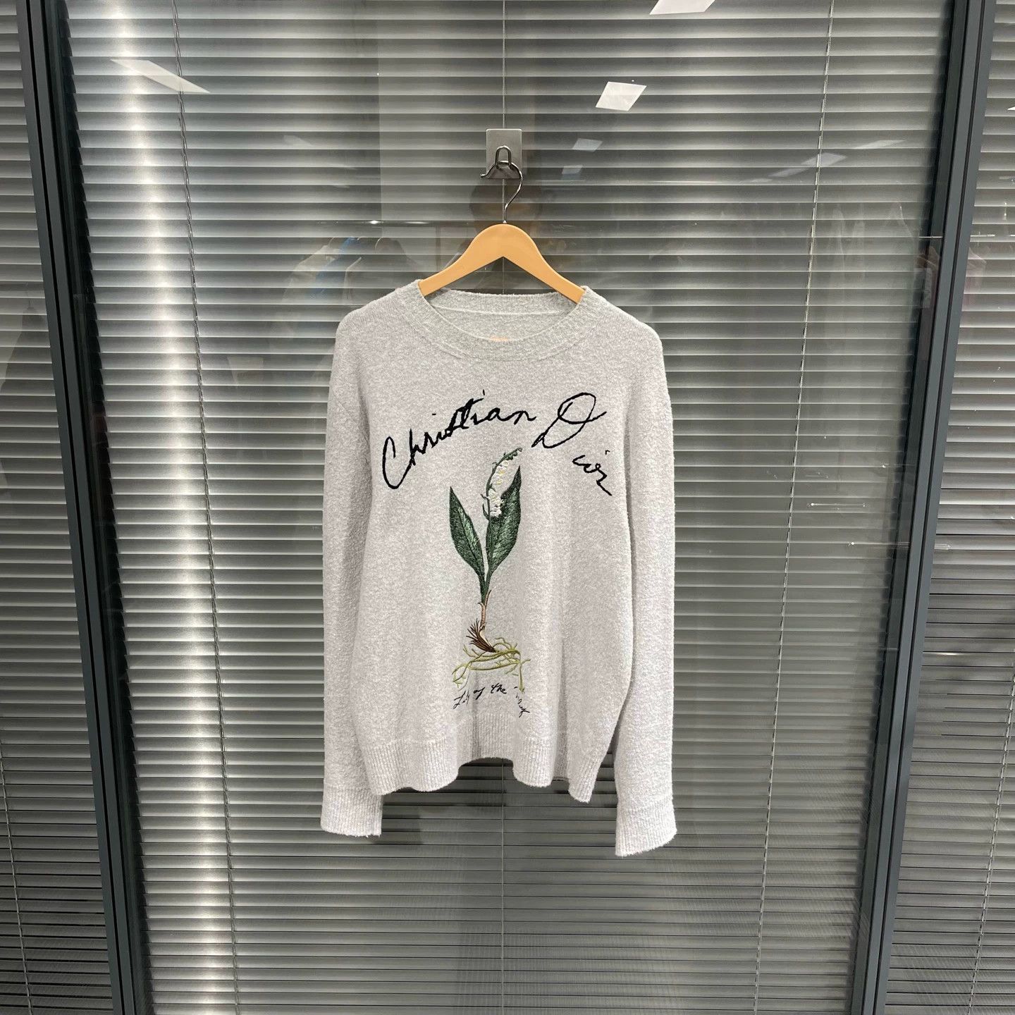 Dior Dior classic floral knit sweater M Size US M / EU 48-50 / 2 - 1 Thumbnail