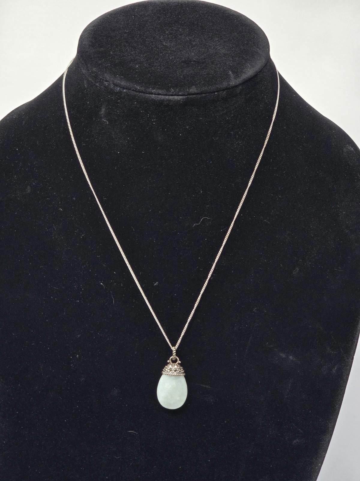 The Unbranded Brand Sterling Silver Necklace w/ Pale Green Jadeite Pendant – 18" Size ONE SIZE - 1 Thumbnail