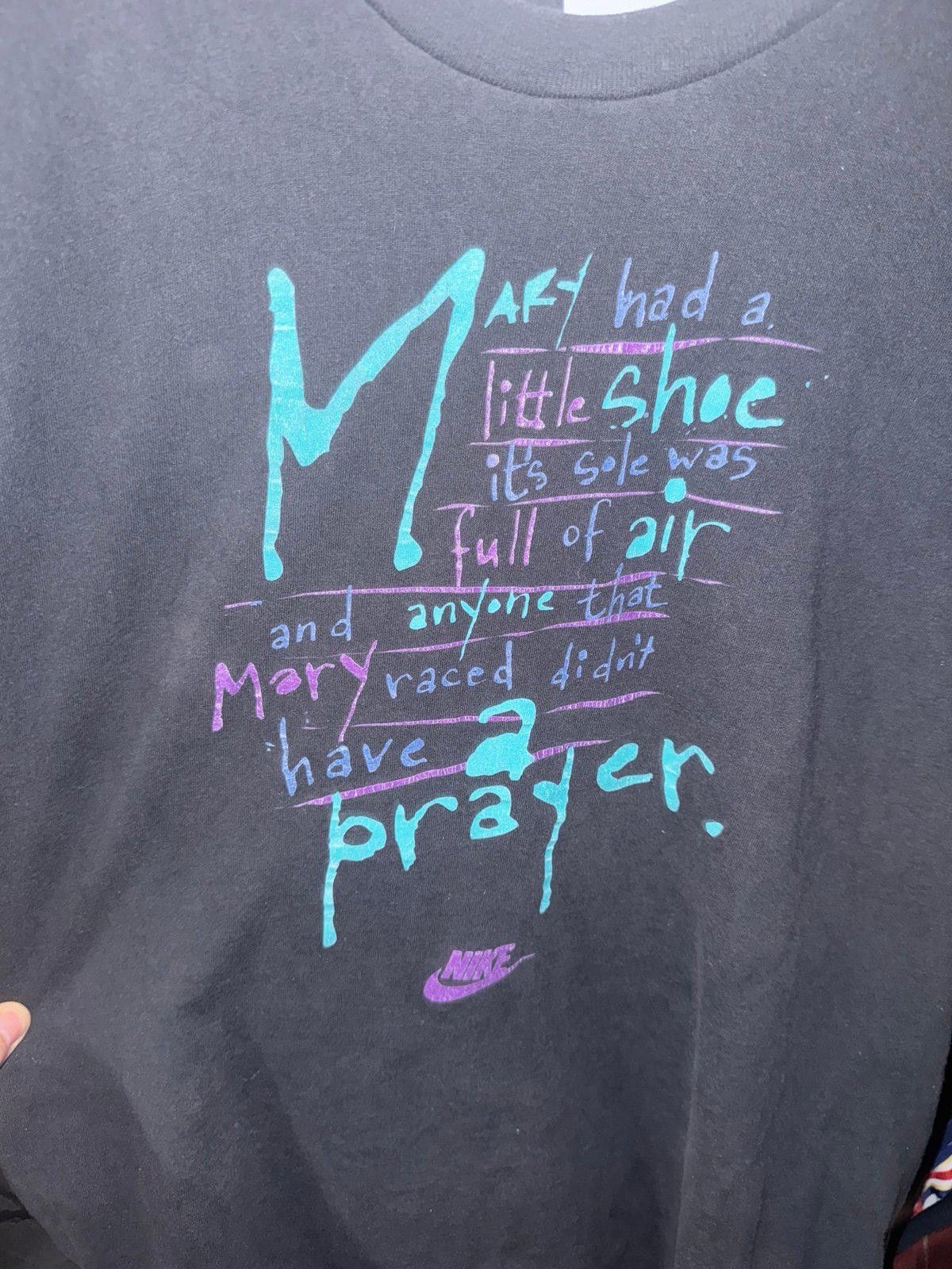 Nike Vintage Nike TShirt Men Sz L Mary Had A Little Shoe Rare 90s Size US L / EU 52-54 / 3 - 3 Thumbnail
