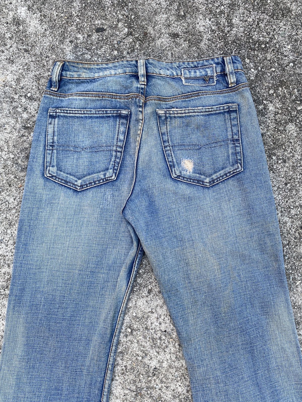 Buffalo David Bitton Buffalo David Bitton Boot Cut Jeans Size US 31 - 13 Thumbnail