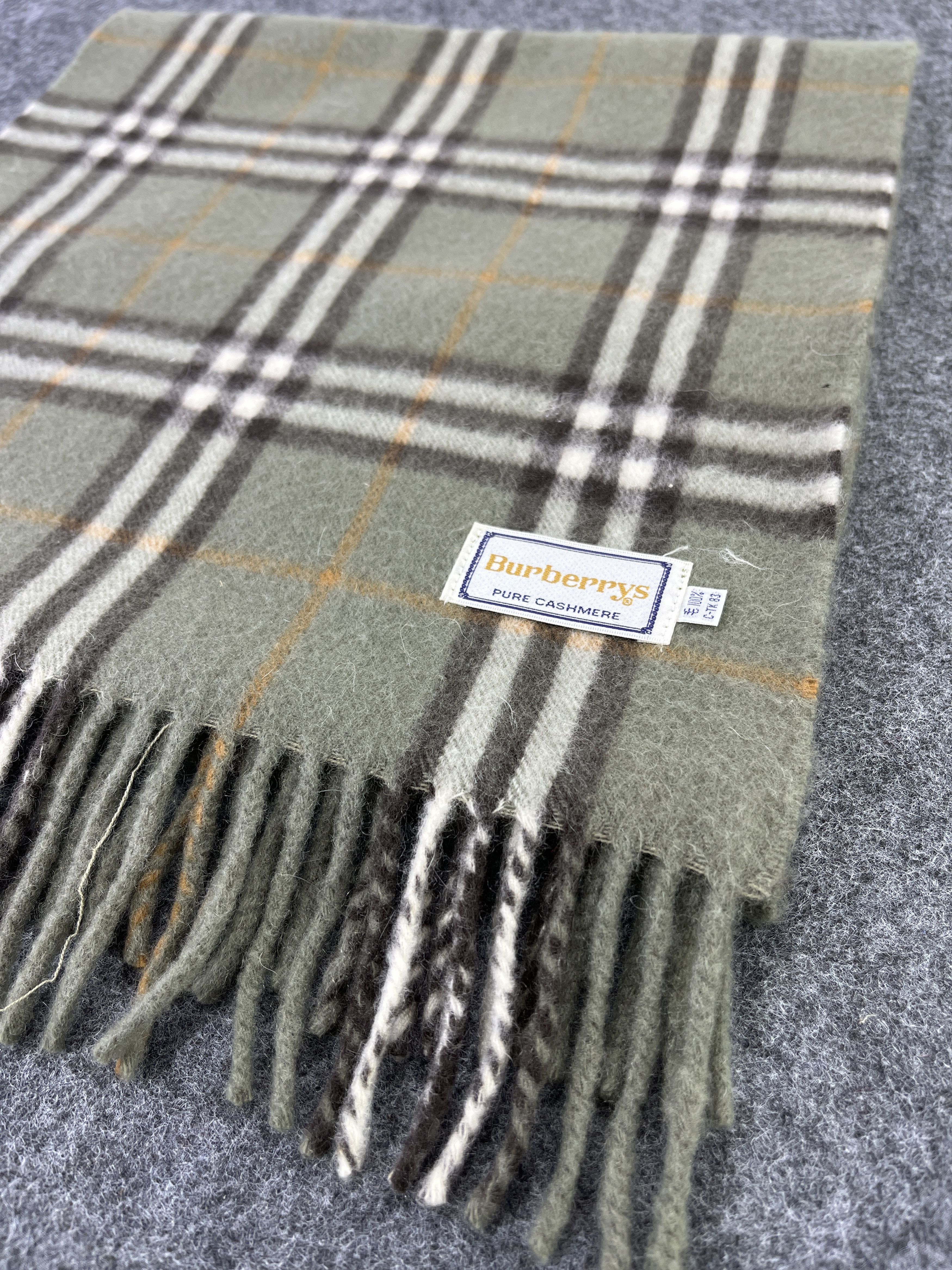 Burberry × Vintage Burberry Scarf / Muffler / Neckwear T213 Size ONE SIZE - 8 Thumbnail
