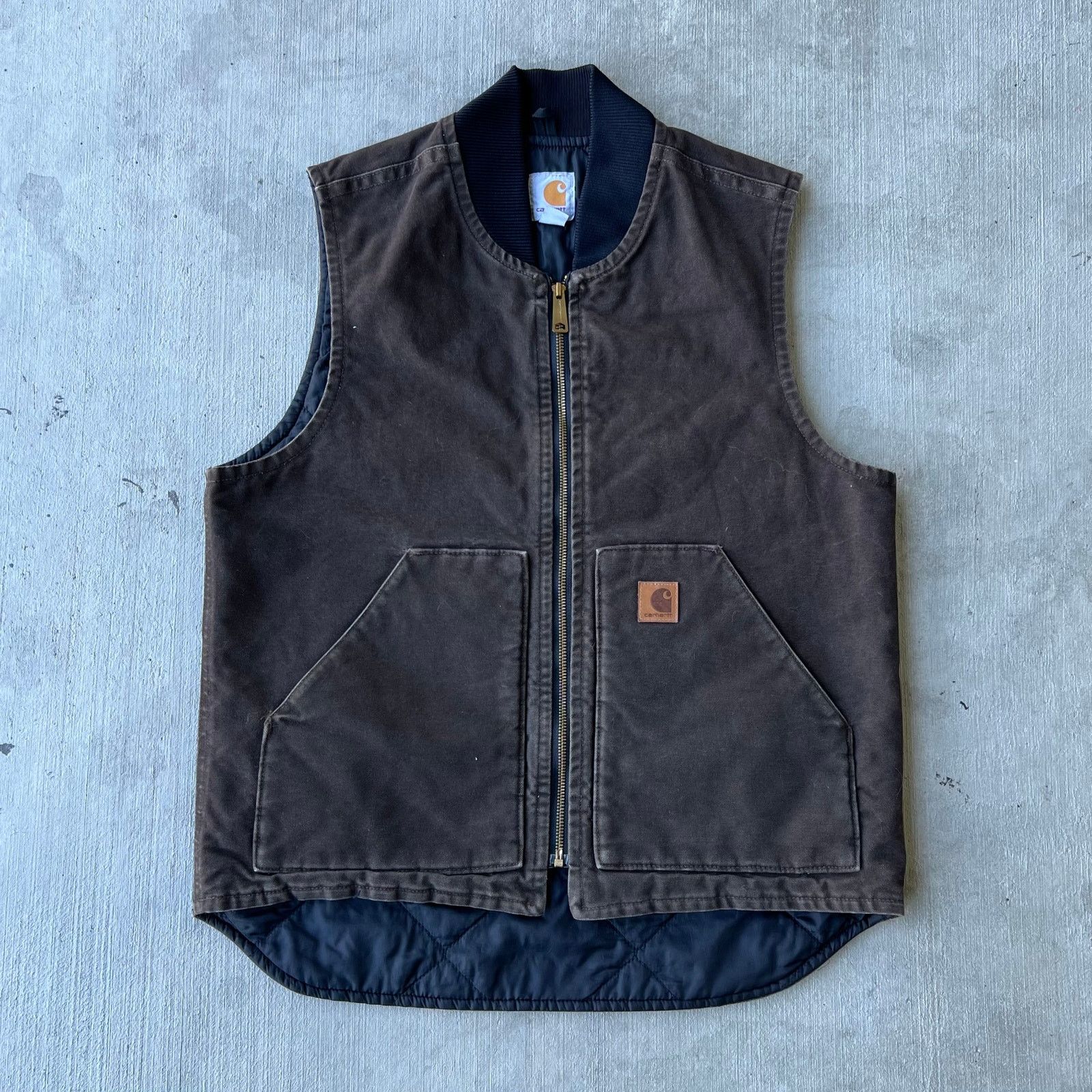 Carhartt × Vintage Carhartt V02 DKB brown work wear vest Size US M / EU 48-50 / 2 - 1 Thumbnail