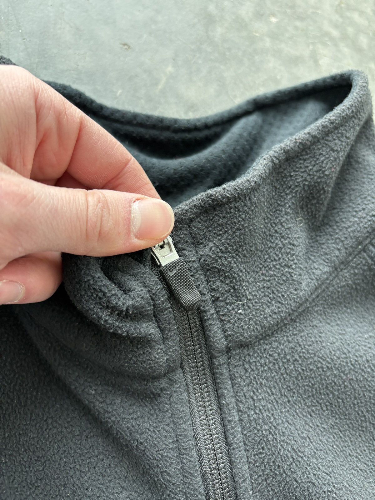 Nike Vintage Y2K Nike Therma Fit Fleece Jacket Size US XL / EU 56 / 4 - 5 Thumbnail