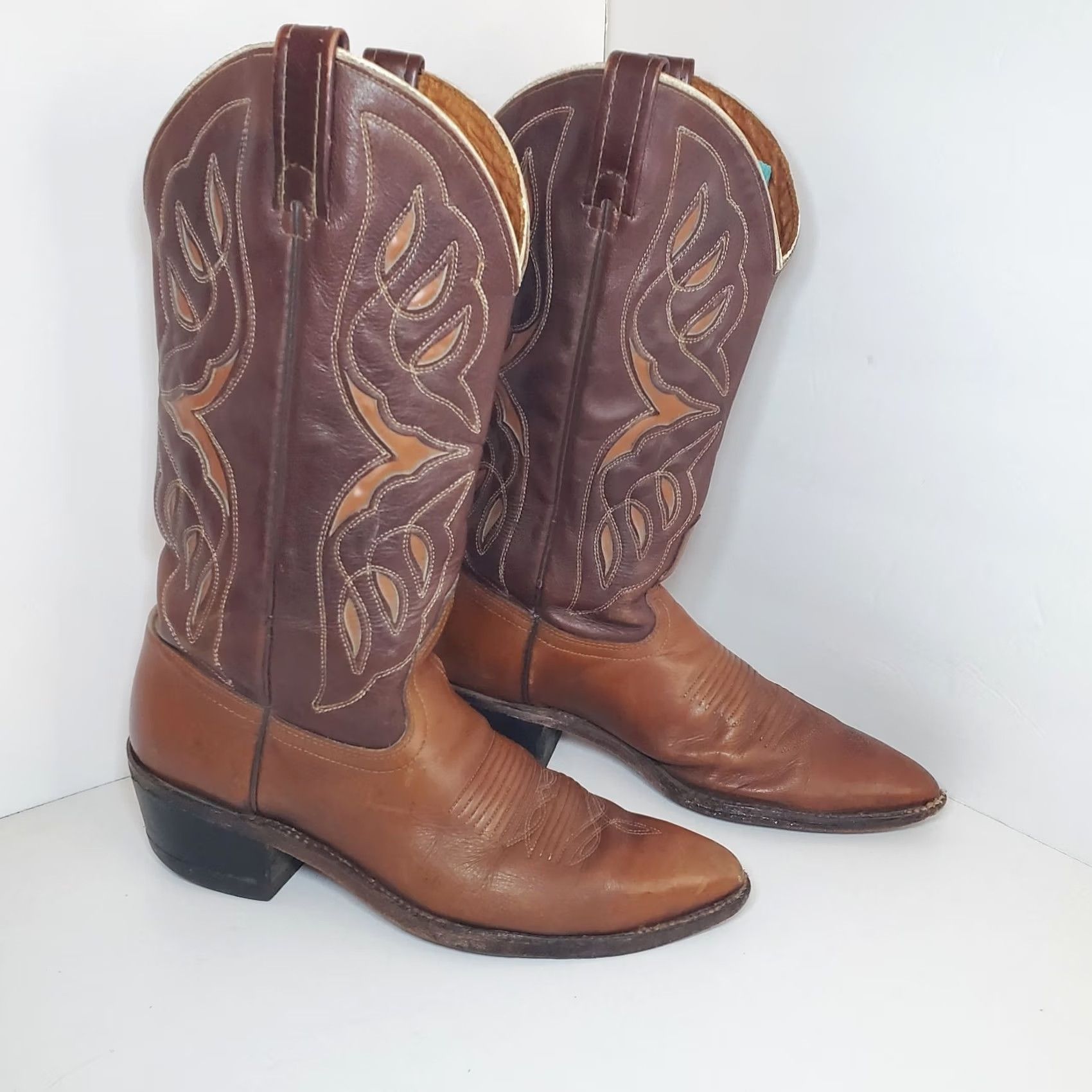Vintage VINTAGE ACME Western Cowboy Boots Sz 8 Womens Brown Leather Butterfly Inlay Boots Women Cowboy 8 Brown Leather ACME Western Boots Women Size US 8 / IT 38 - 5 Thumbnail
