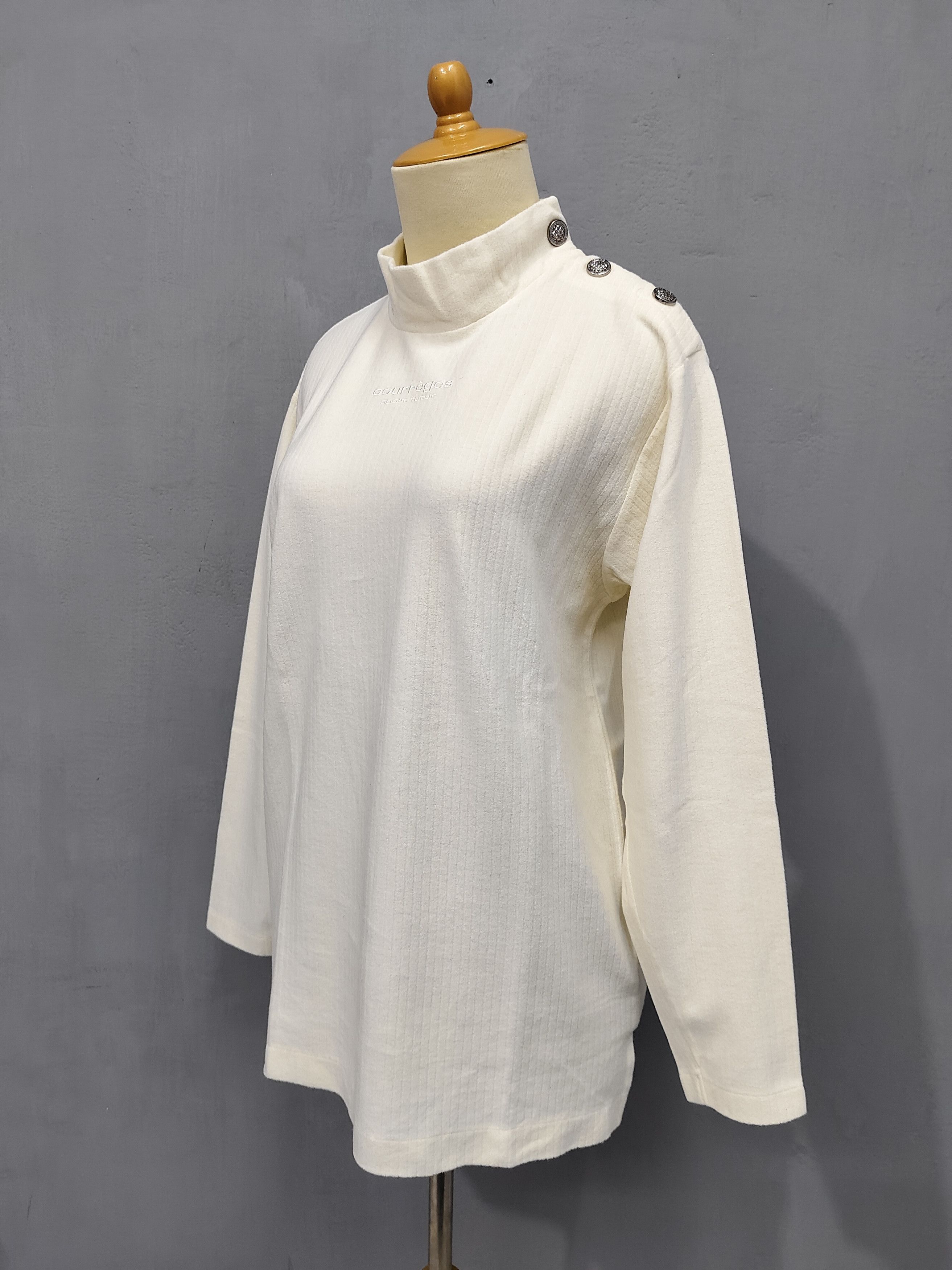 Courreges RARE 🇫🇷 Vtg Courreges Center Logo Embroidered Turtleneck Size L / US 10 / IT 46 - 3 Thumbnail