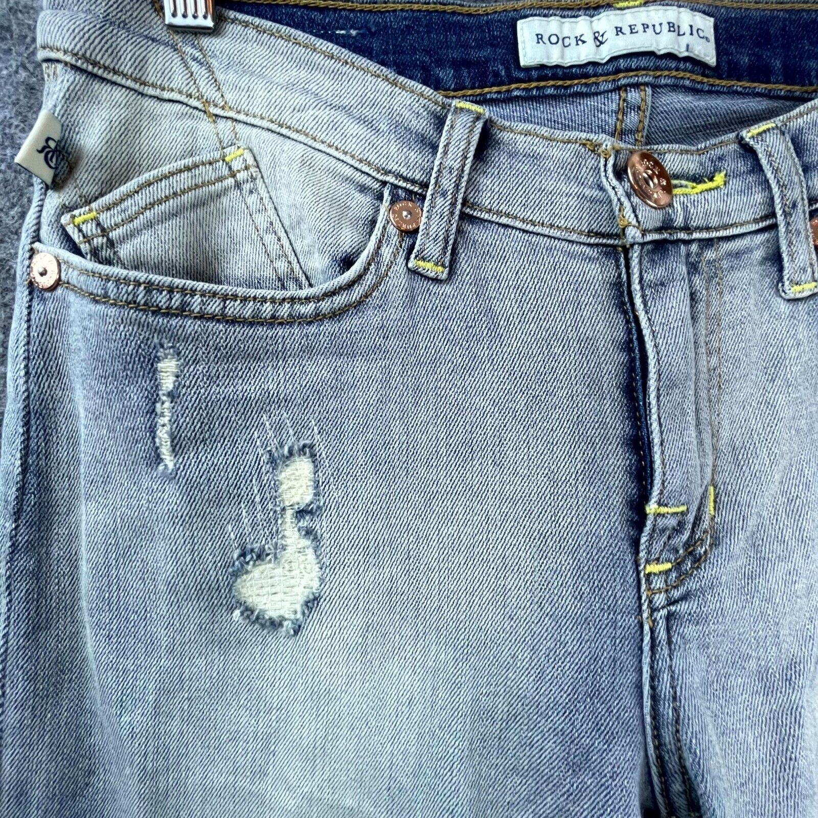 Rock & Republic Rock & Republic Jeans Womens 8 Berlin Distressed Skinny Size 30" / US 8 / IT 44 - 3 Thumbnail