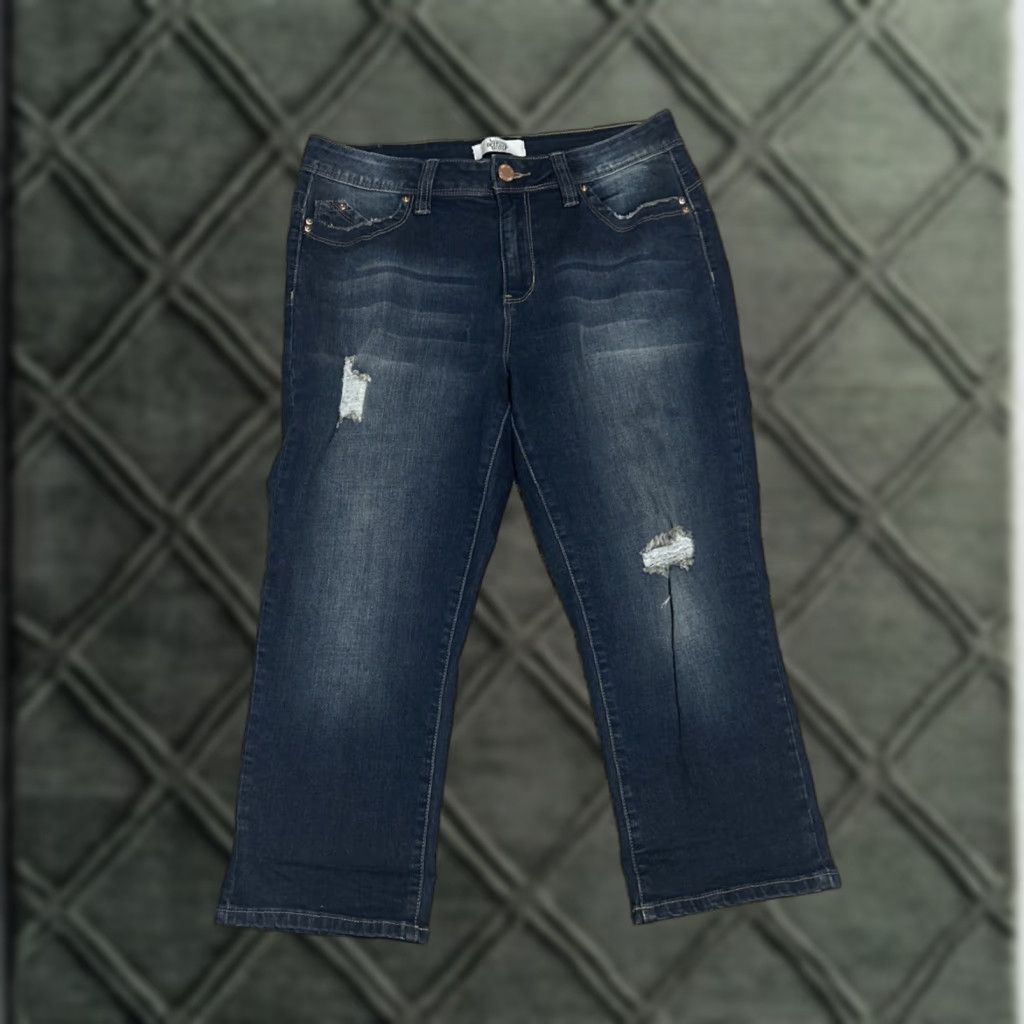 Denime YMI Capri Denim Jeans blue 31x21.5 Capris Stretch Ready Regular Women Pants Modern Vintage no Size 34" / US 12 / IT 48 - 1 Thumbnail