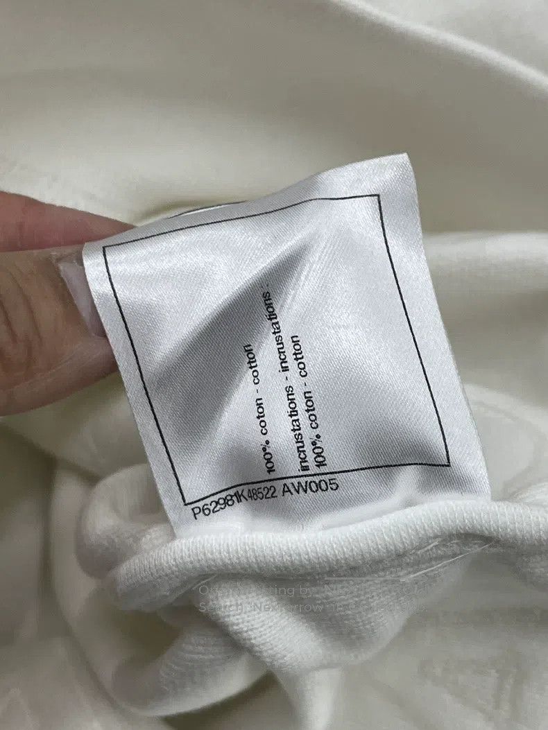 Chanel Chanel White relief logo double C hooded sweatshirt Size XS / US 0-2 / IT 36-38 - 5 Thumbnail