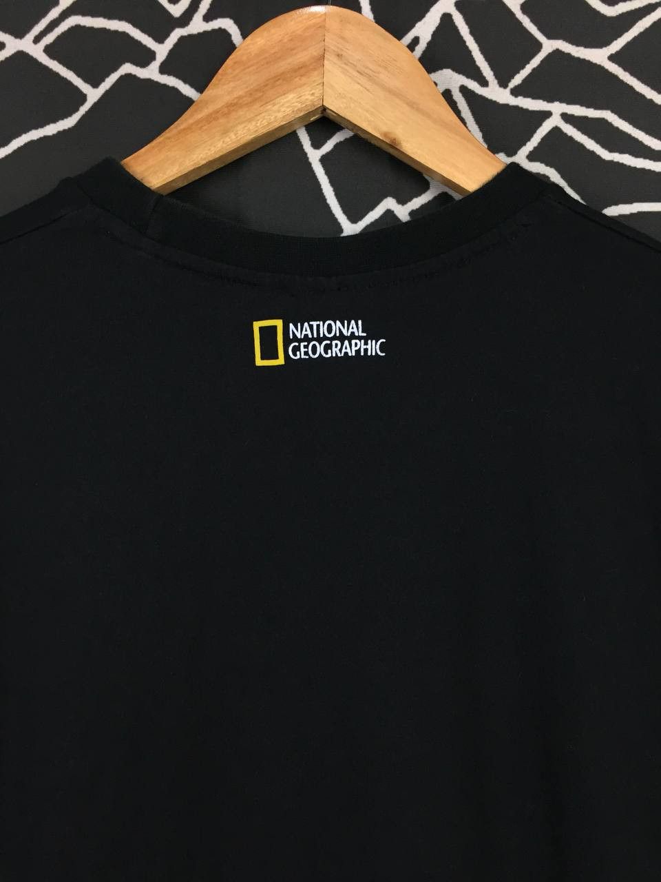 Vintage National Geographic Television Channel Big Logo Tee Size US M / EU 48-50 / 2 - 6 Thumbnail