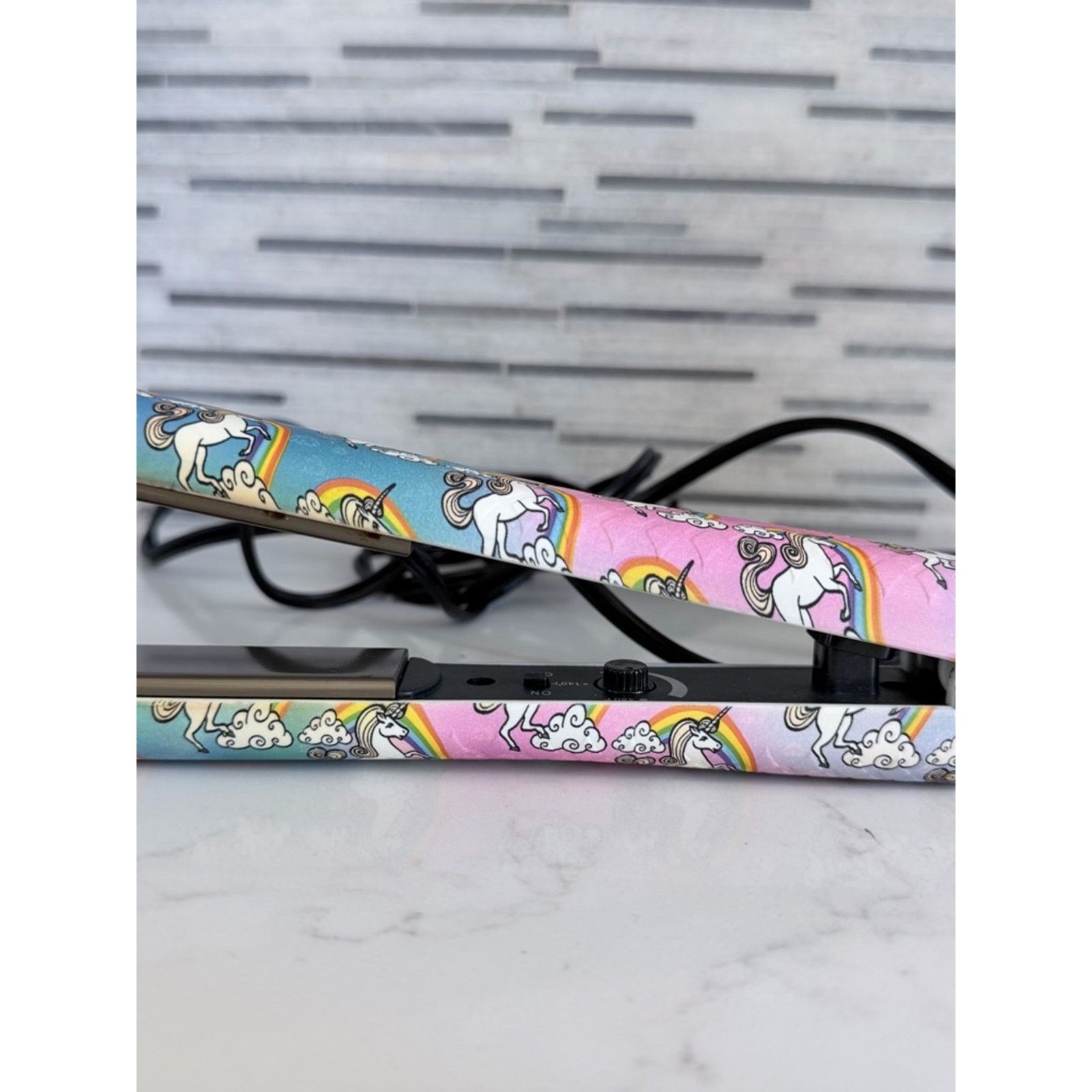 Other PYT Unicorn Rainbow Ceramic Flat Iron Hair Straightener 🎀 Size ONE SIZE - 2 Thumbnail