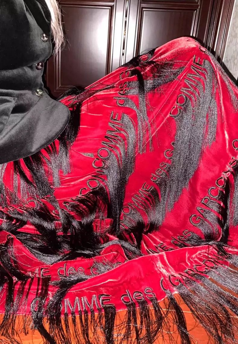 Comme des Garcons Comme des Garcons size XS Red velvet velvet tassel embroid Size 25" / US 0 / IT 36 - 9 Thumbnail