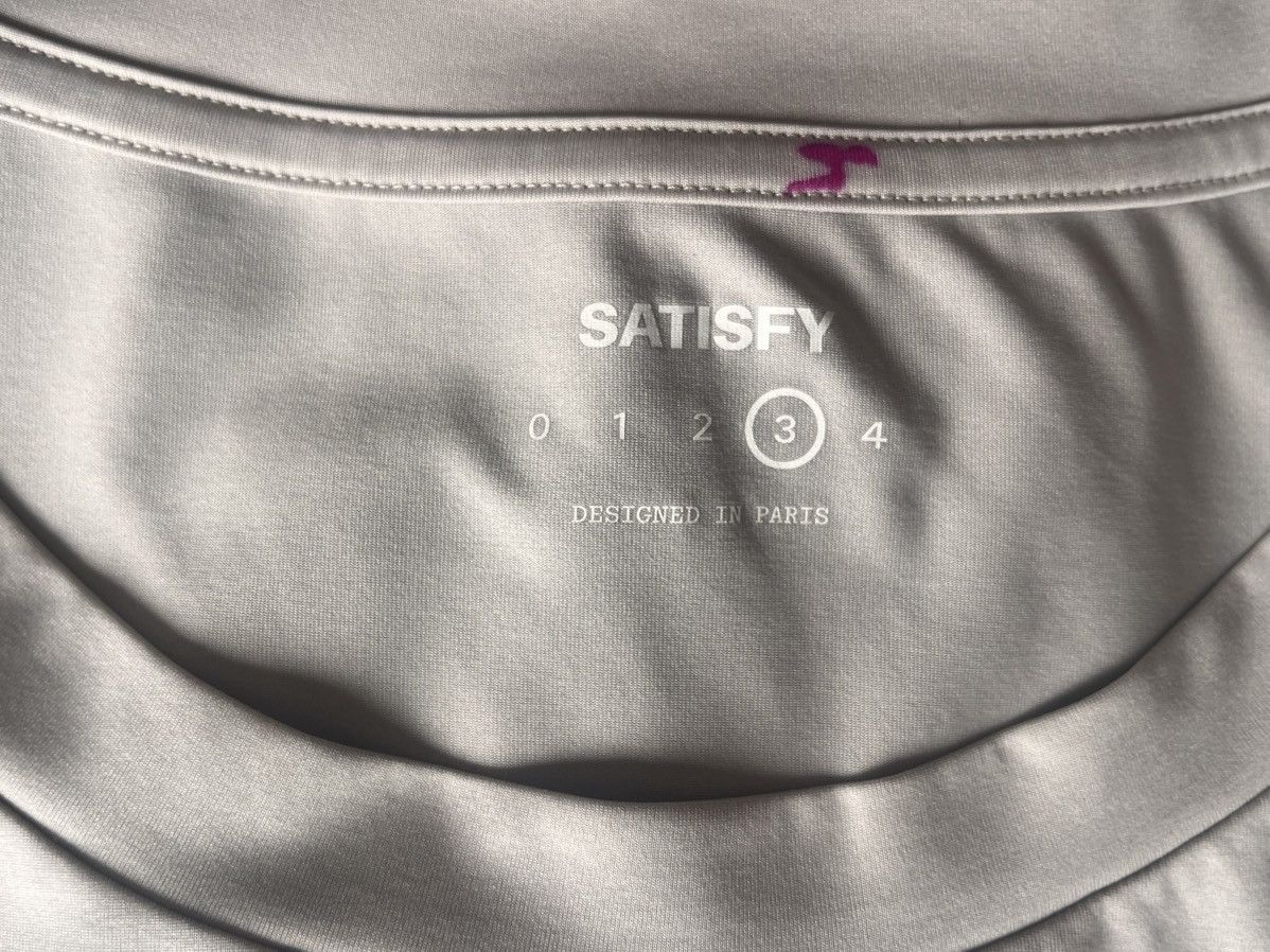 Satisfy Satisfy Auralite Size US L / EU 52-54 / 3 - 3 Thumbnail