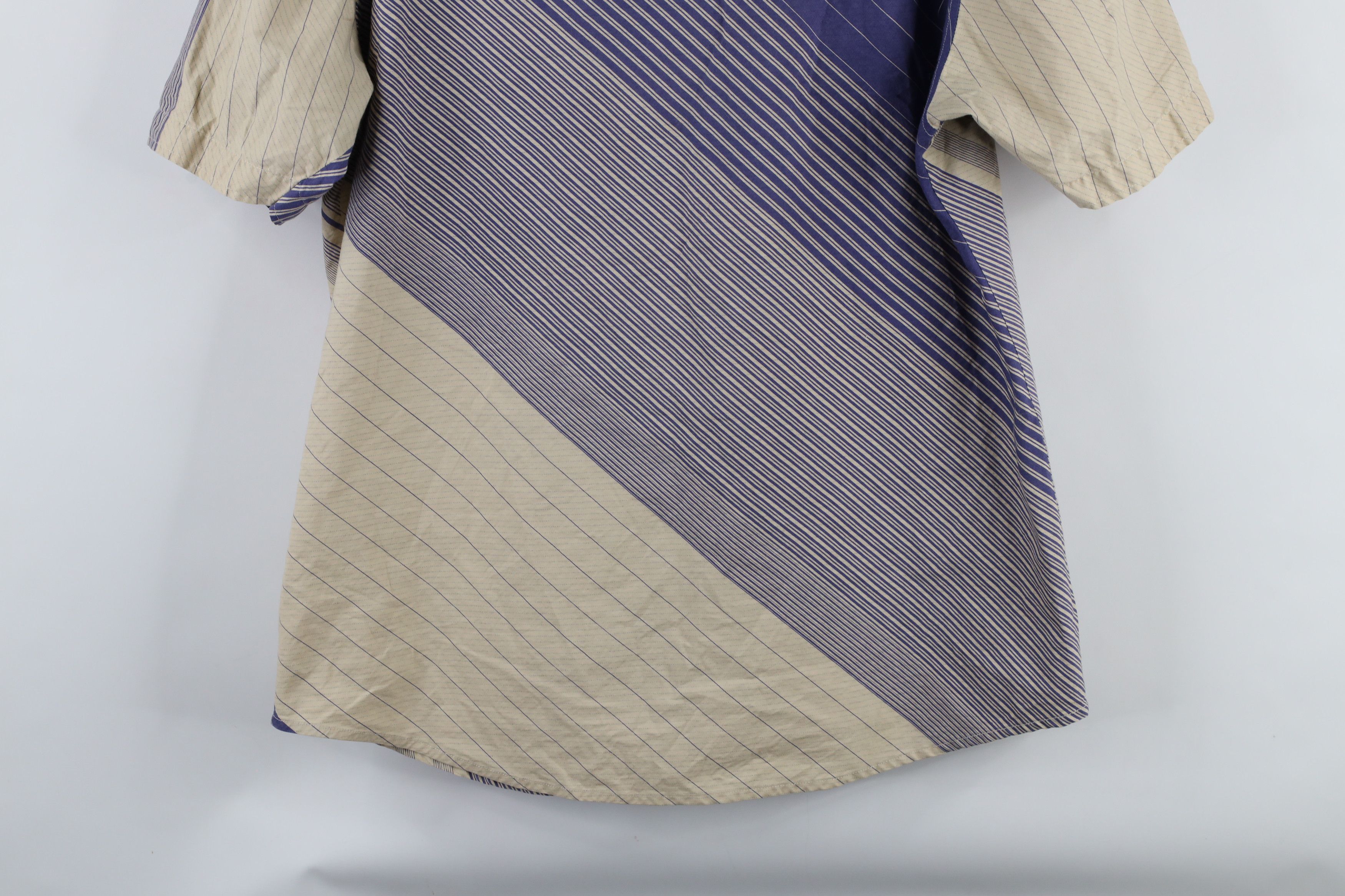Vintage Vintage Streetwear Block Short Sleeve Collared Button Shirt Size US XXL / EU 58 / 5 - 10 Thumbnail