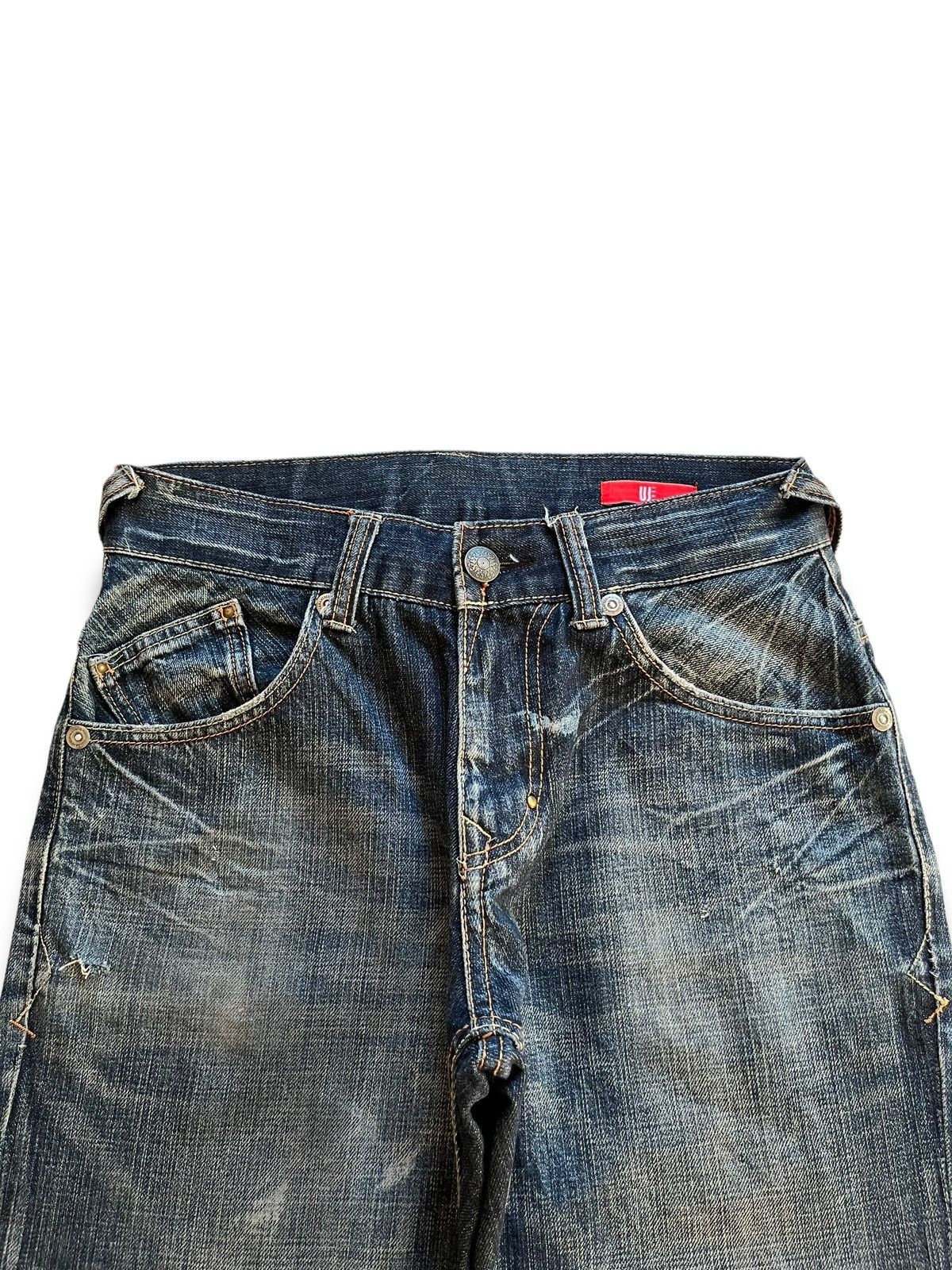 Japanese Brand Vintage Japanese Brand Buckle Back Mud Wash Rip Flare Jeans Size US 30 / EU 46 - 4 Thumbnail