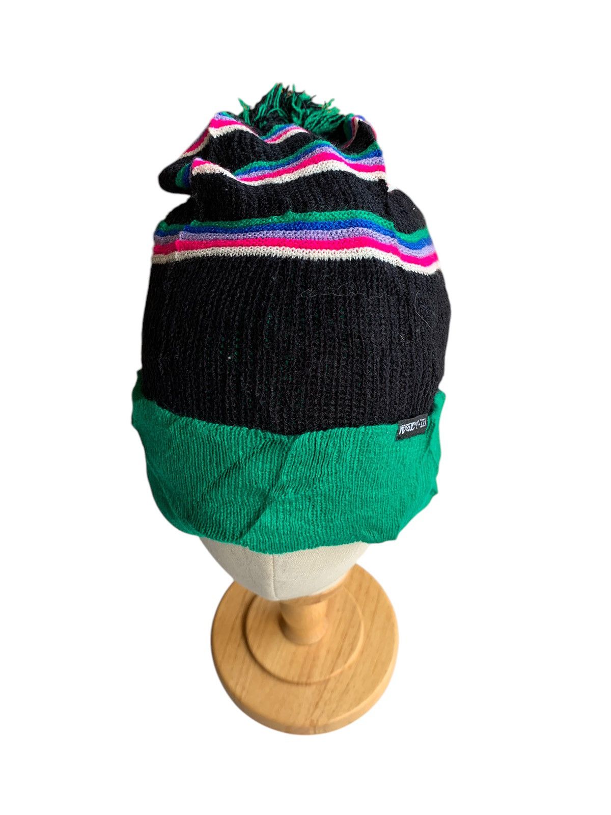 14th Addiction × Vintage Vintage Volcom Streetwear Winter Sessions Beanie Hats Size ONE SIZE - 6 Thumbnail
