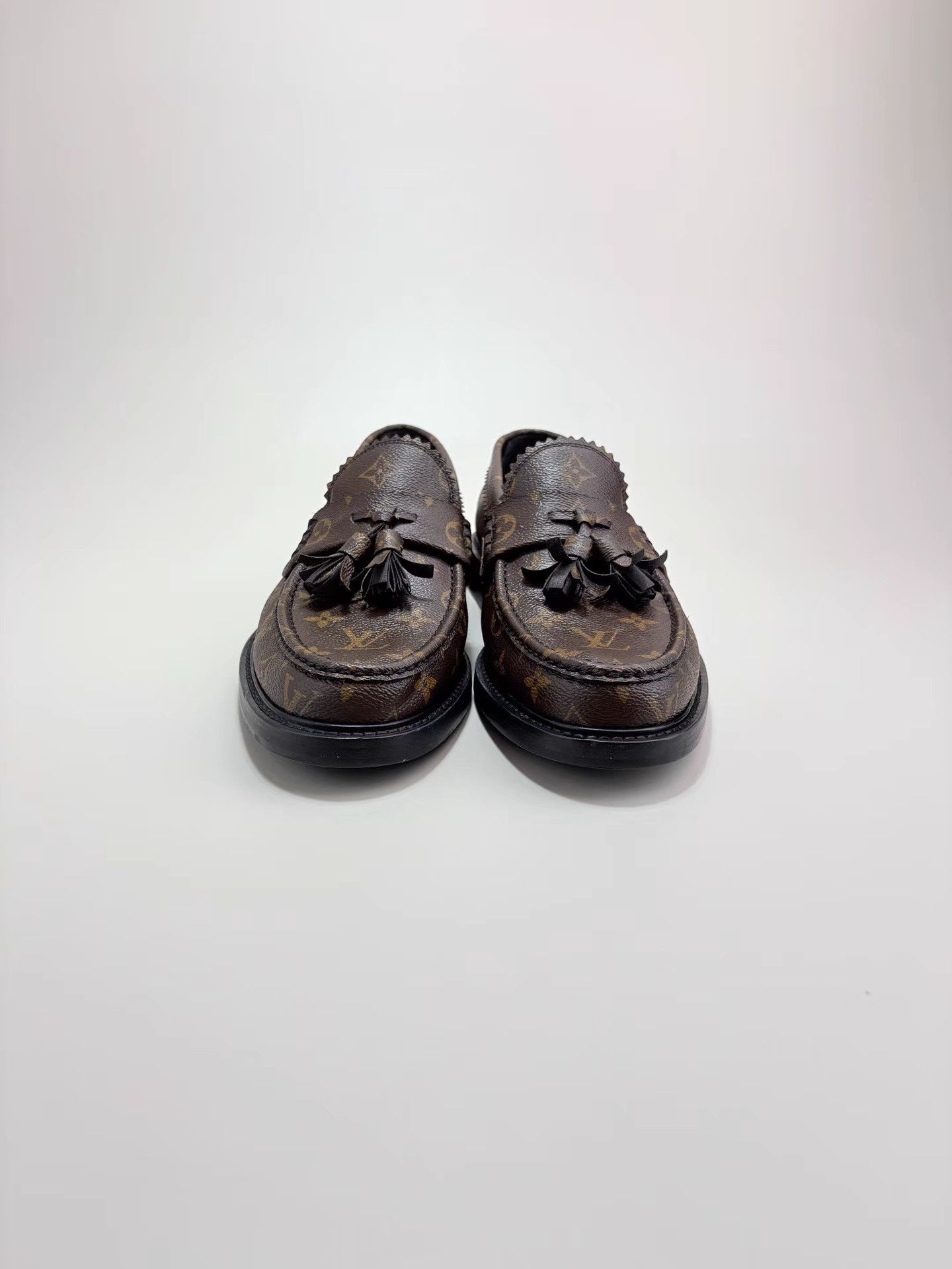 Louis Vuitton LOUIS VUITTON Brown Monogram Full Logo Loafers K1 Size US 9 / EU 42 - 2 Thumbnail